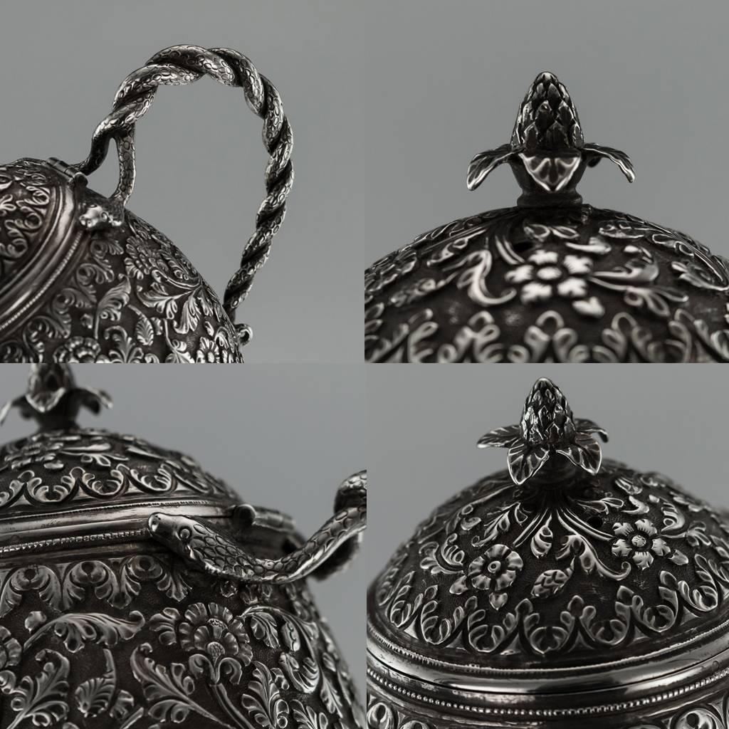Antique 19th Century Indian Cutch Solid Silver Three-Piece Tea Set, circa 1890 1