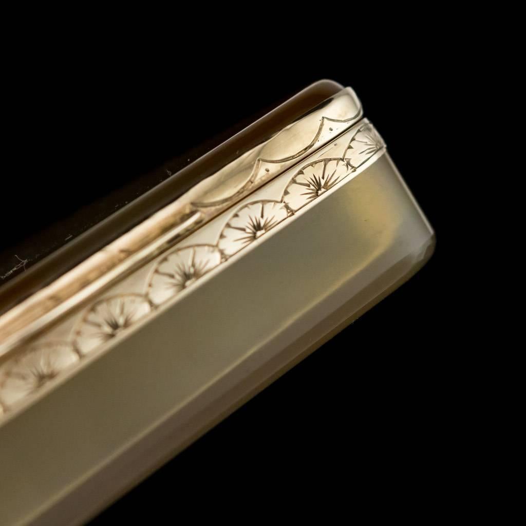 20th Century Continental Agate and 9-Karat Gold Cigarette Case, circa 1900 In Excellent Condition In Royal Tunbridge Wells, Kent