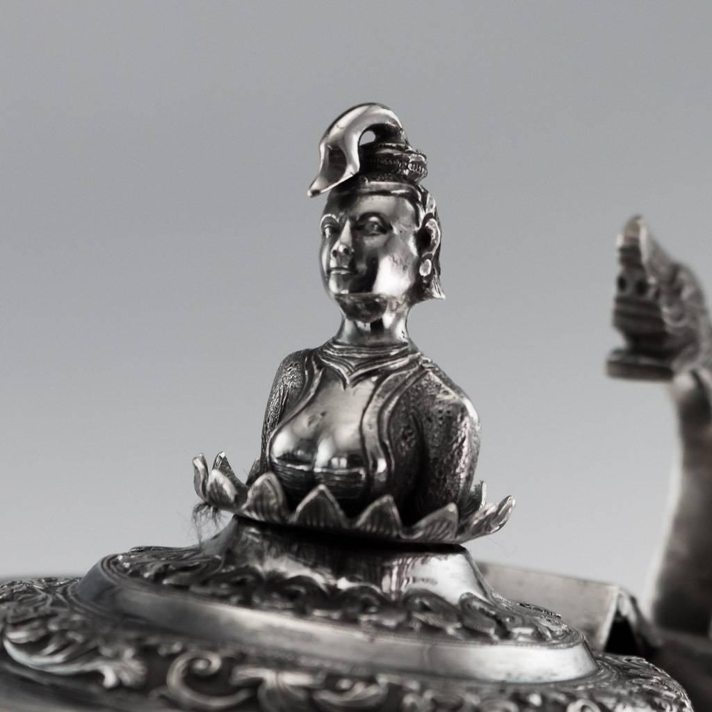 Antique Burmese Solid Silver Sculptural Teapot, Myanmar, circa 1900 2