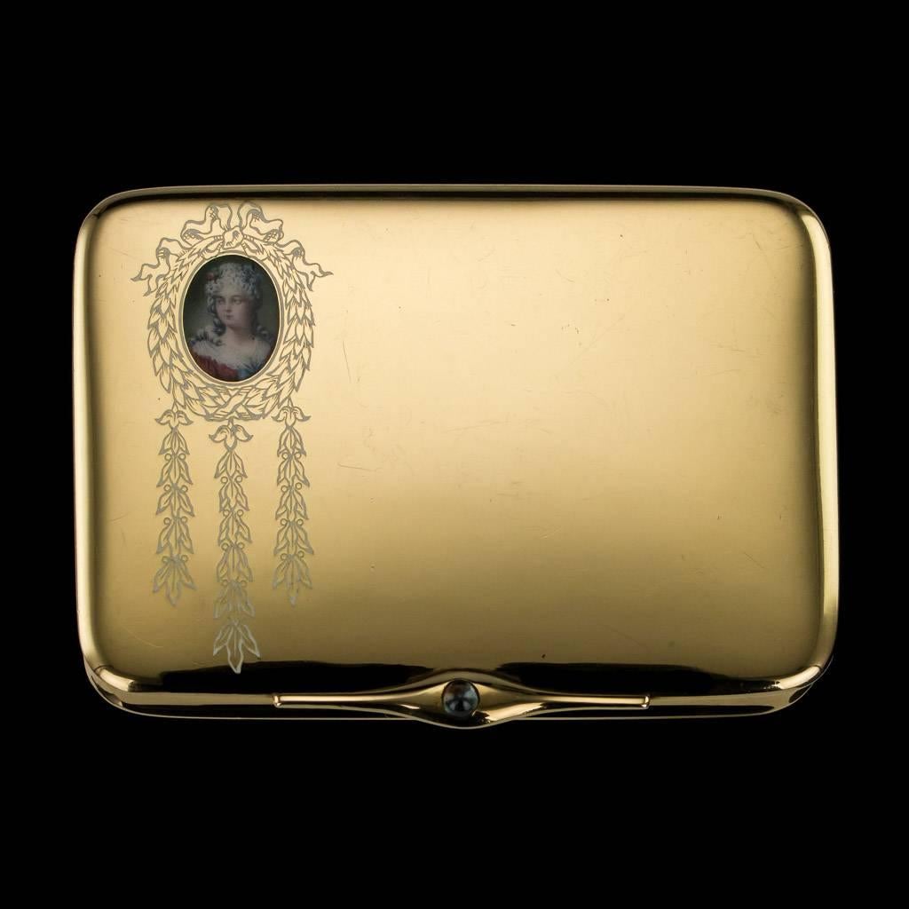 Description
Antique 20th century French Cartier 18 carat gold box, thumbpiece set with a cabochon sapphire, the lid is decorated with a miniature in 18th century dress surrounded by laurel leaves. Hallmarked 18 karat gold (750 standard), Maker L&N
