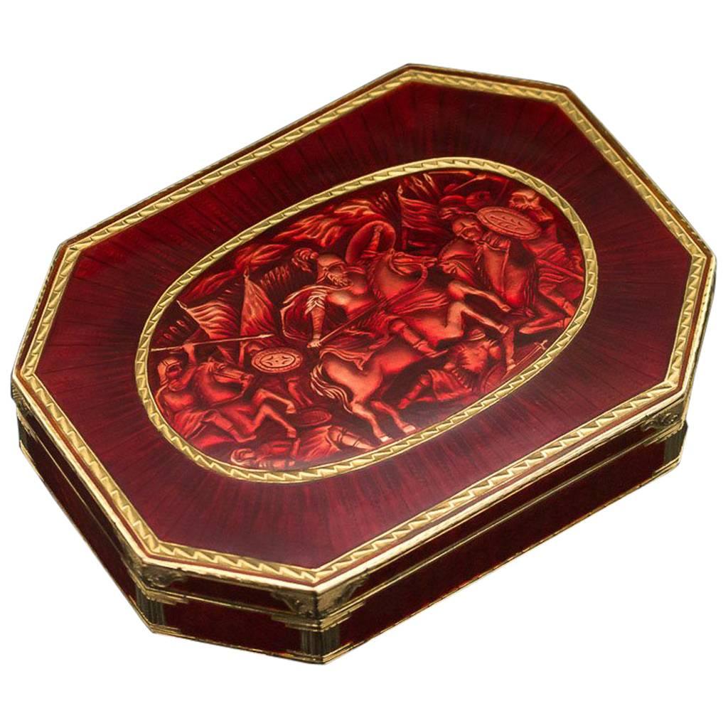Antique 19th Century Rare Indian Enameled Gold Snuff Box Jaipur, circa 1840