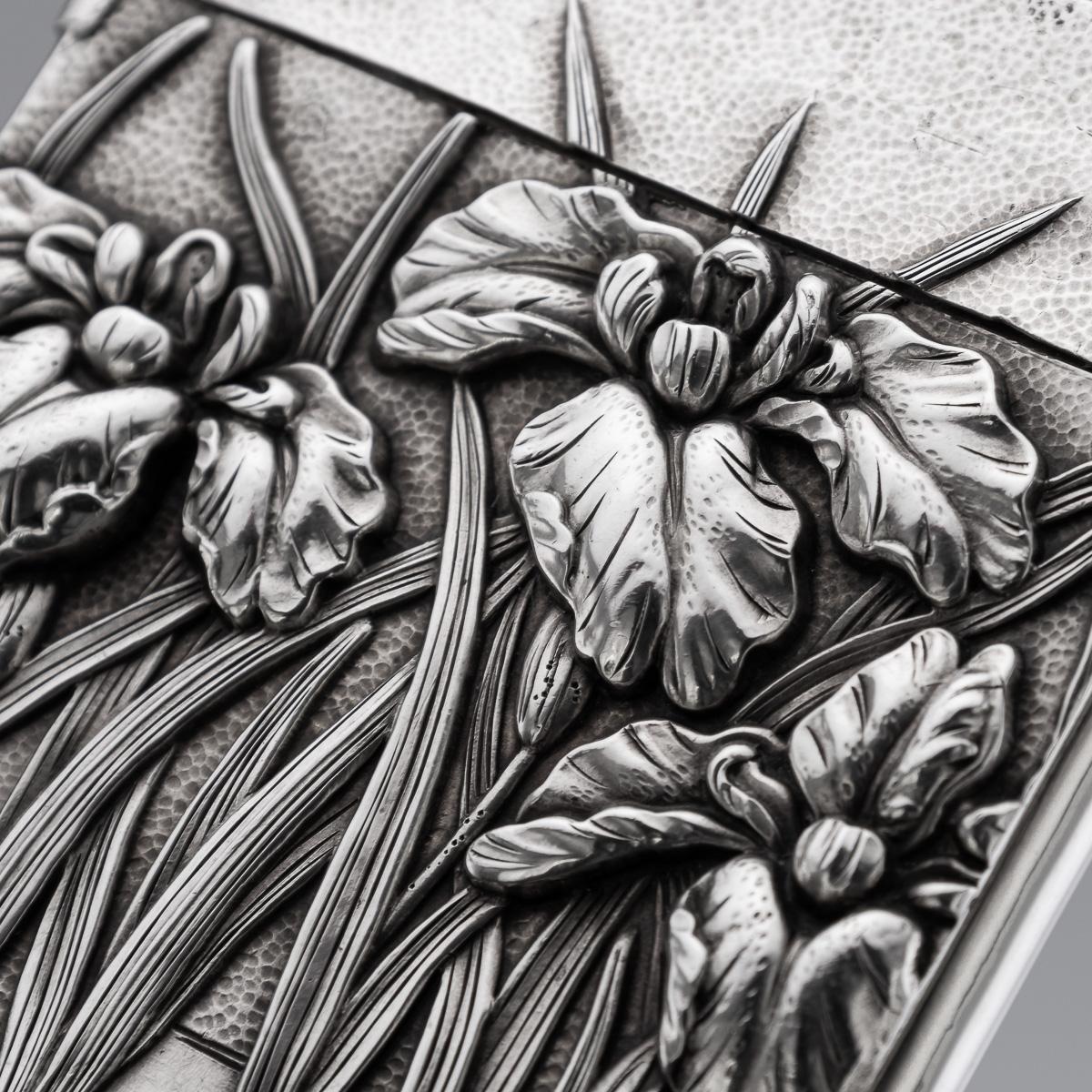 Argent Ancien porte-cartes japonais Meiji en argent massif du 20e siècle, c.1900 en vente
