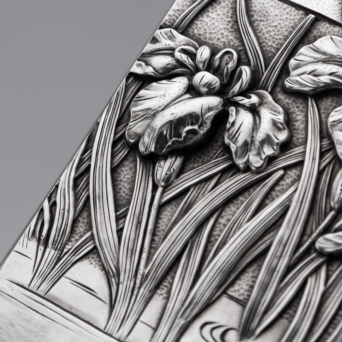 Ancien porte-cartes japonais Meiji en argent massif du 20e siècle, c.1900 en vente 1