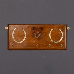 Antique 19thC Swaine & Adnet Oak Whip Hook With Fox And Horseshoe Detail c.1890