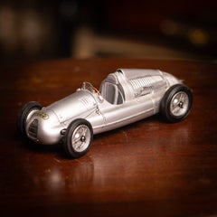 Vintage 20th Century Cmc 1:18 Scale Auto Union Type D Racing Car c.1938