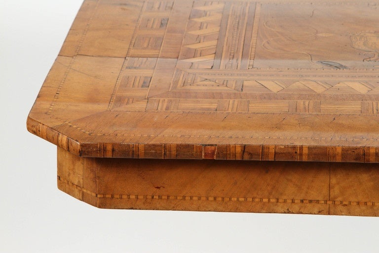 Neoclassical Italian Marquetry Pedestal Table For Sale
