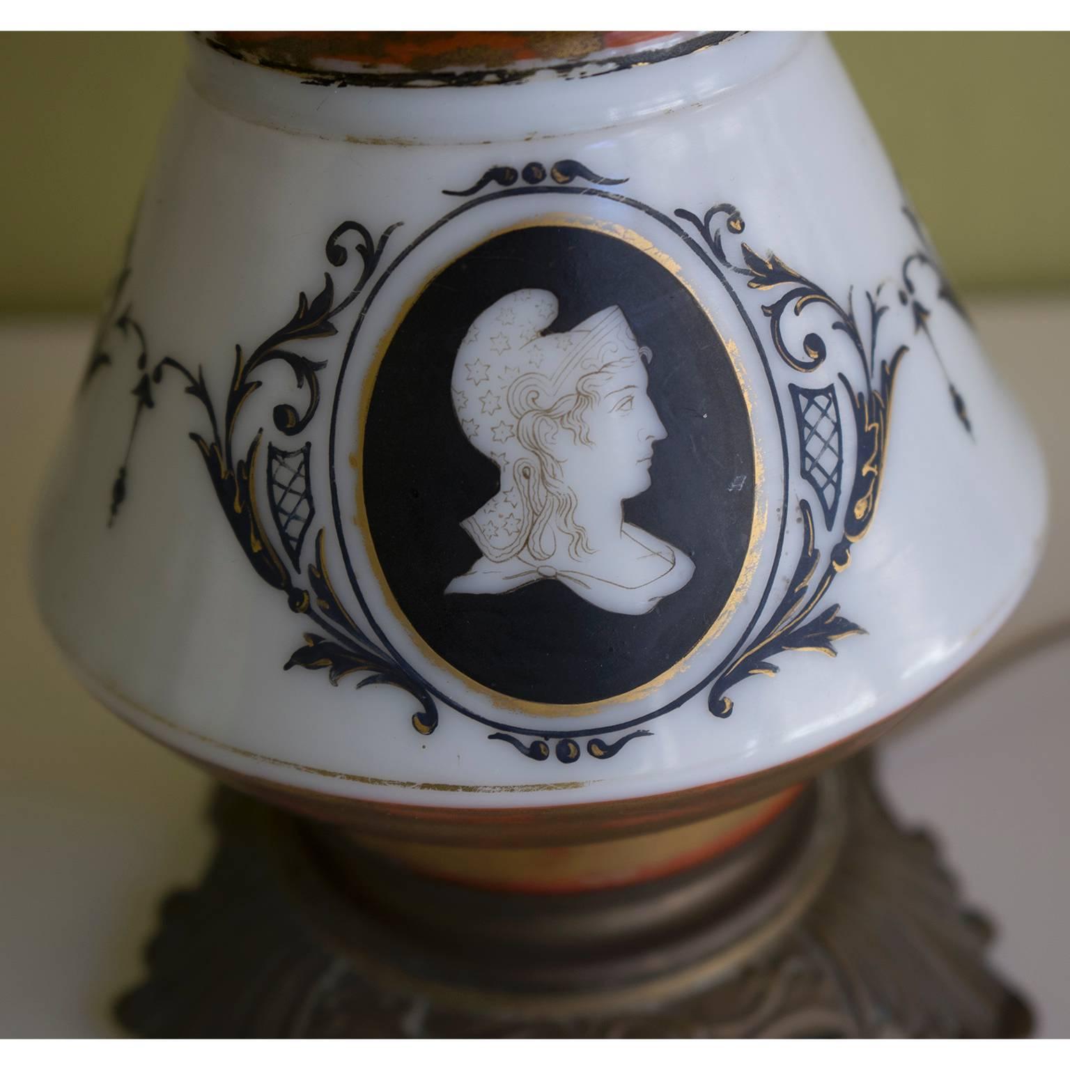 Pair of 19th Century French Porcelain Hand-Painted Cameo Lamps For Sale 4