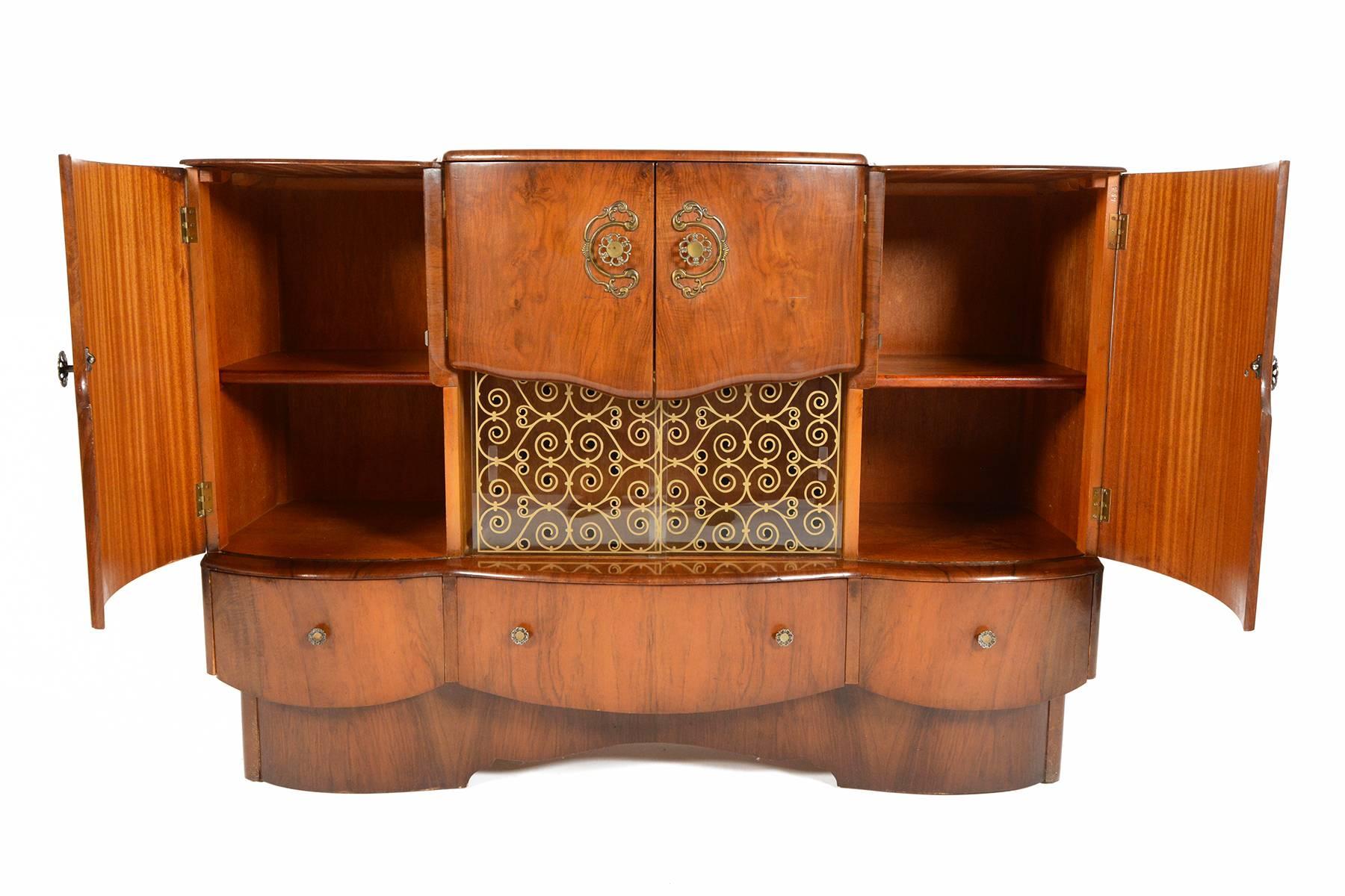 Mid-20th Century Beautility Art Deco Bar in Elm