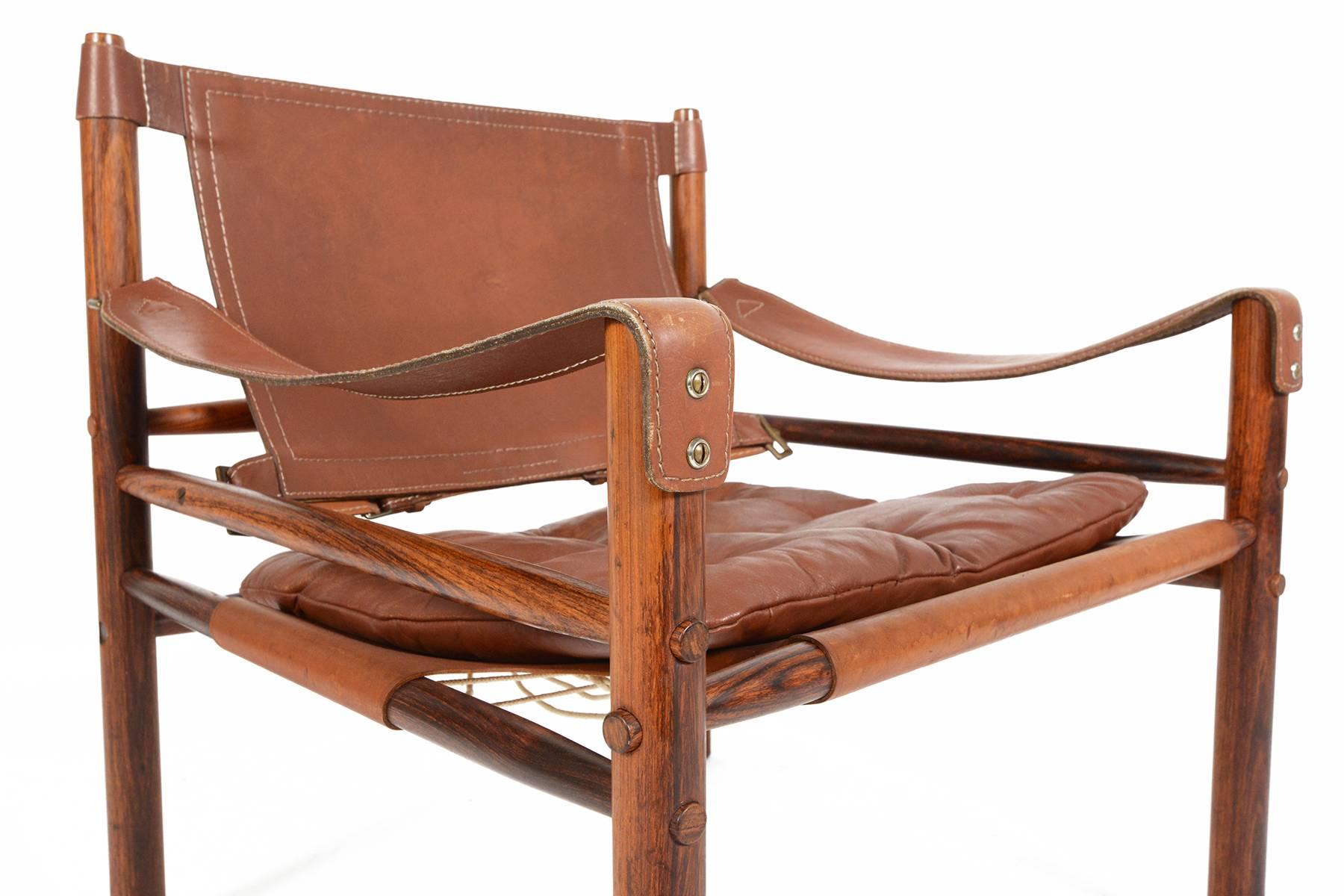 Arne Norell Safari Chair in Rosewood and Leather In Excellent Condition In Berkeley, CA