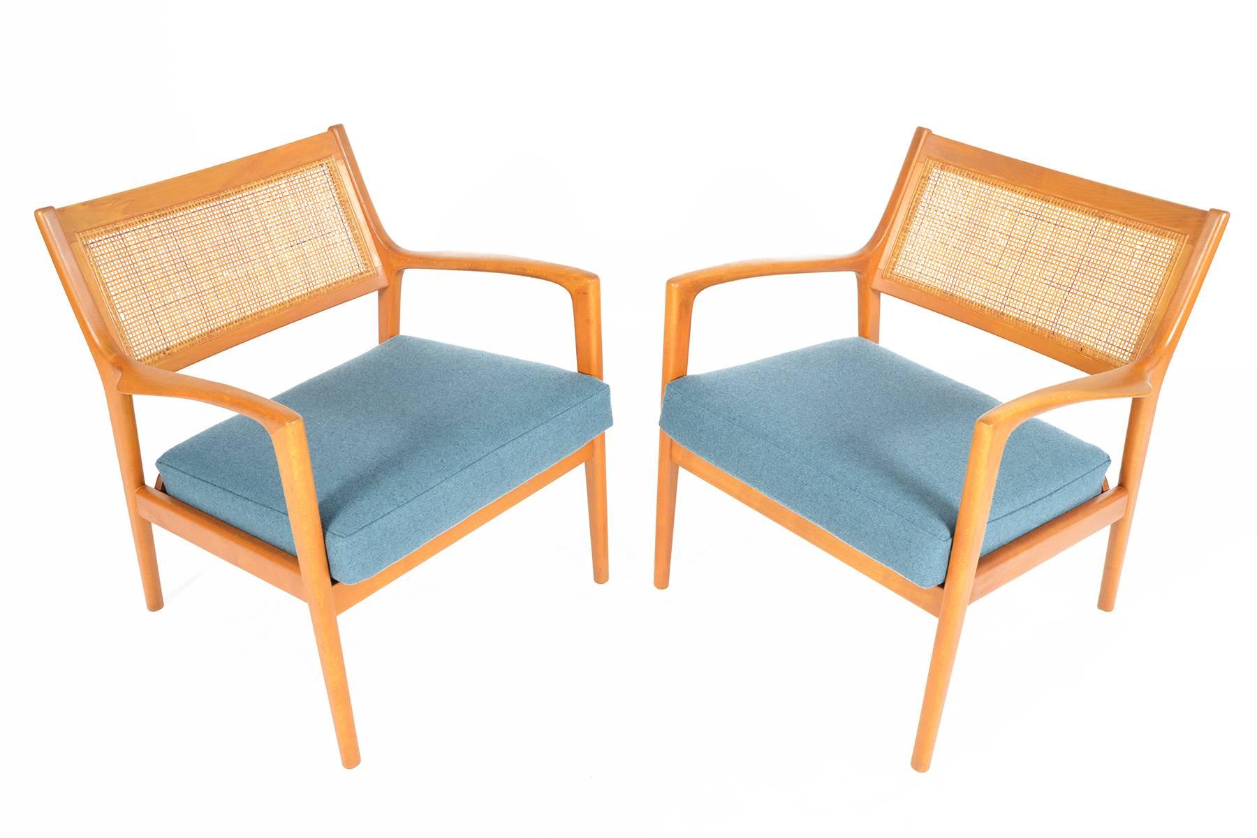 Scandinavian Modern Pair of Model F139 Teak Lounge Chairs by Karl Erik Ekselius