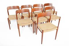 Set of Eight Møller Model 75 Dining Chairs in Teak