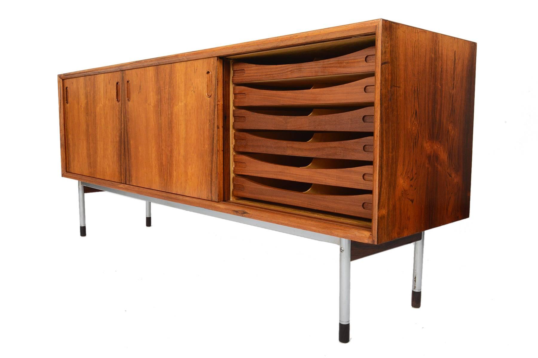 Danish Modern Sliding Door Credenza in Rosewood 1