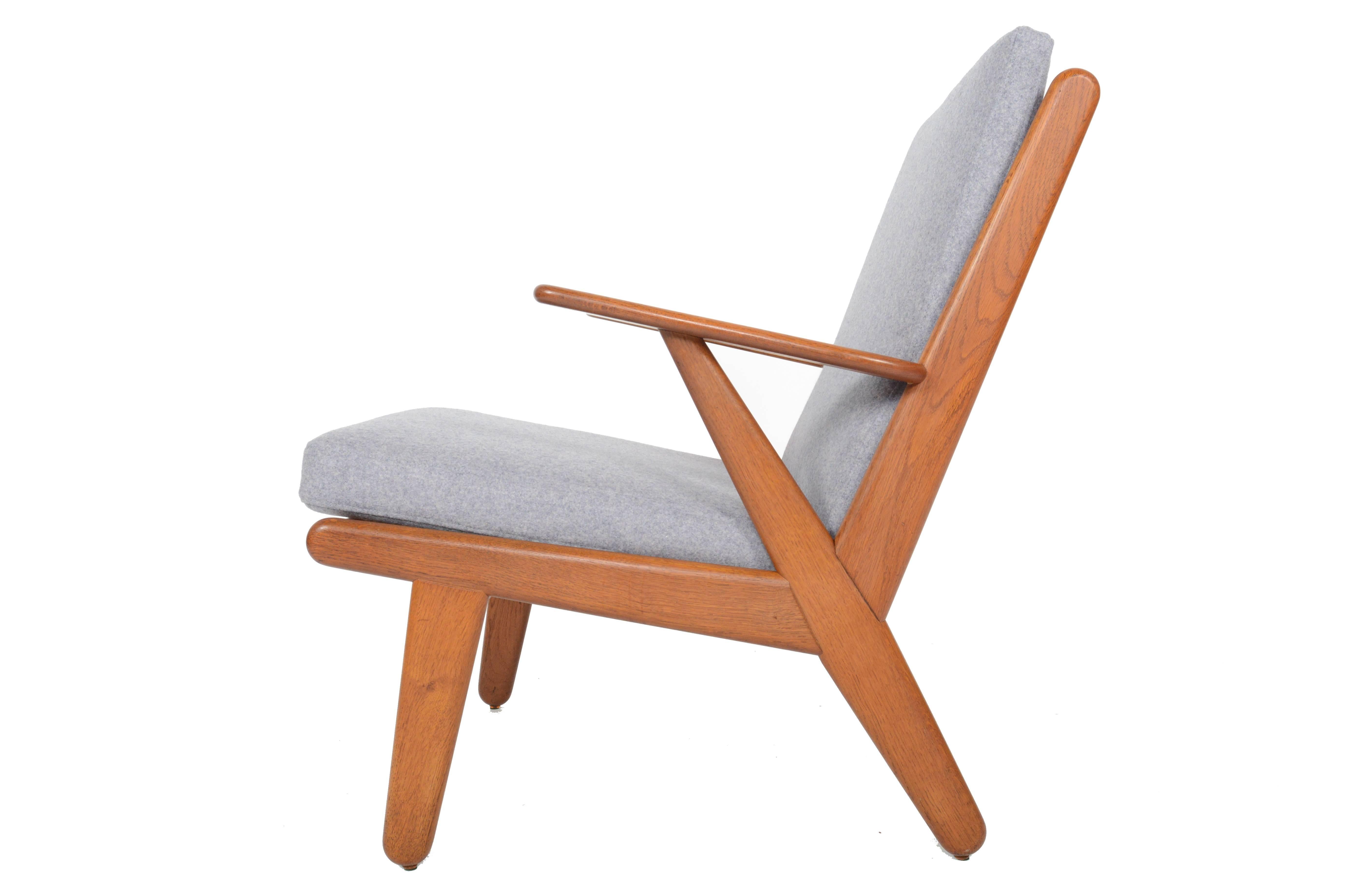 Danish Poul Volther J53 Oak Lounge Chair