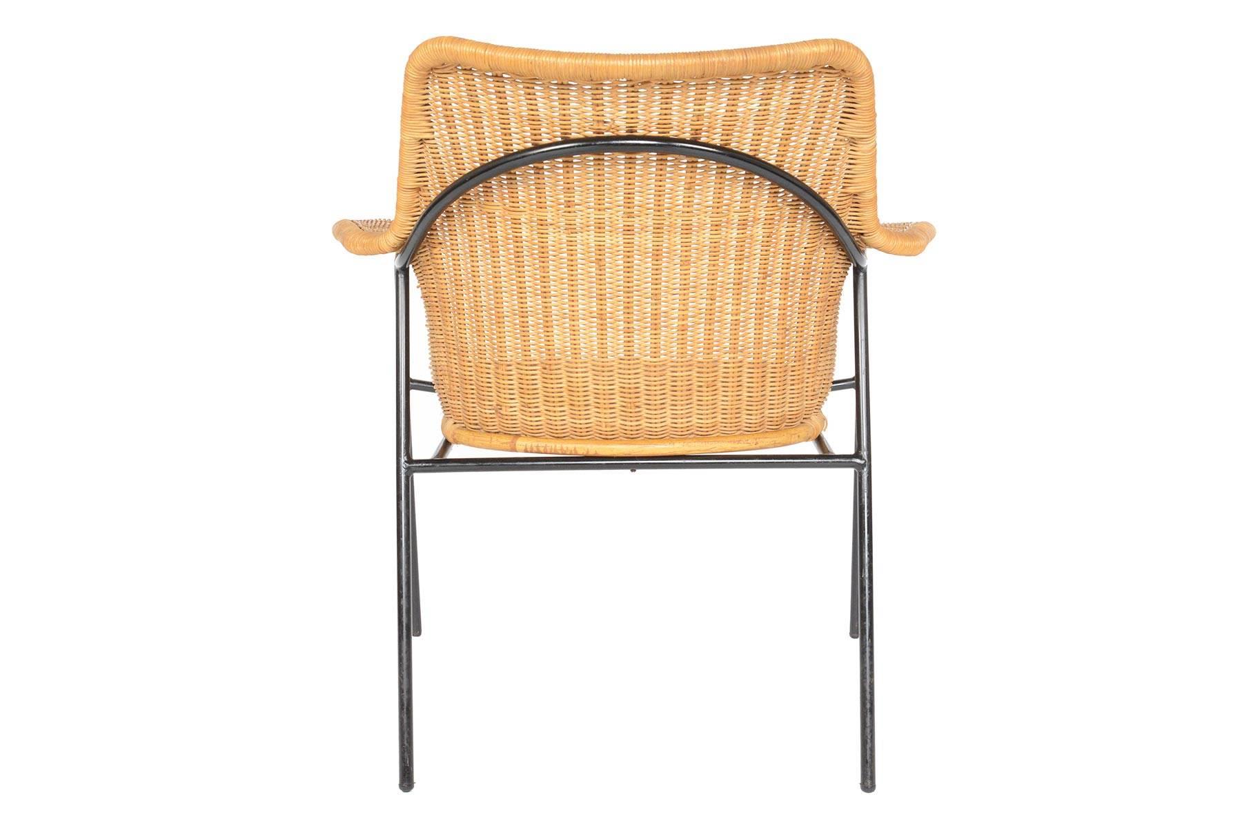 Danish Modern Wicker and Iron Lounge Chair 1