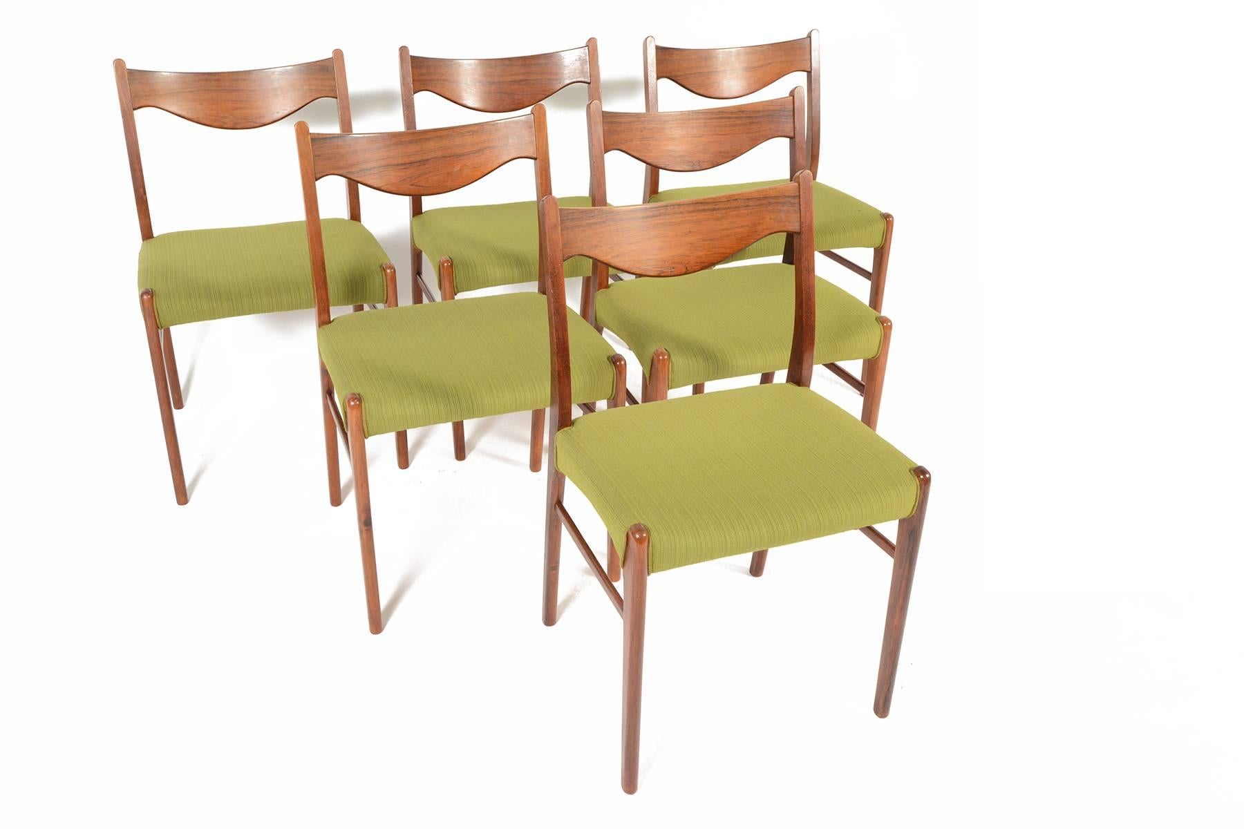 This set of six Danish modern mid century dining chairs was designed by Arne Wahl Iverson for Glyngøre Stolefabrik as model 
