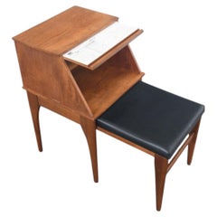 Small Chippy Telephone Bench With Pullout Seat