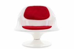Space Age "Finetra Series" Lounge Chair in White Fiberglass
