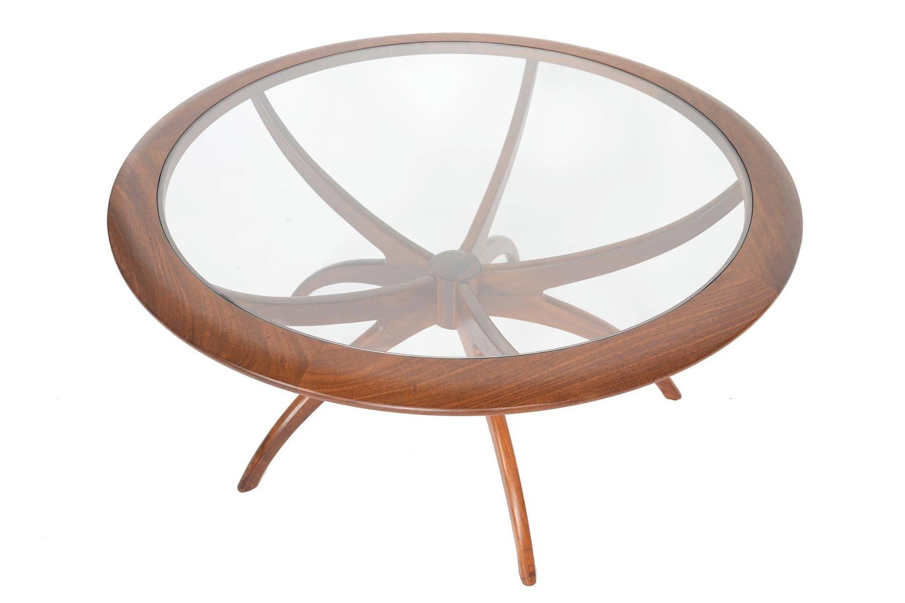 G Plan Mid-Century Modern Spider Coffee Table in Afromosia In Excellent Condition In Berkeley, CA