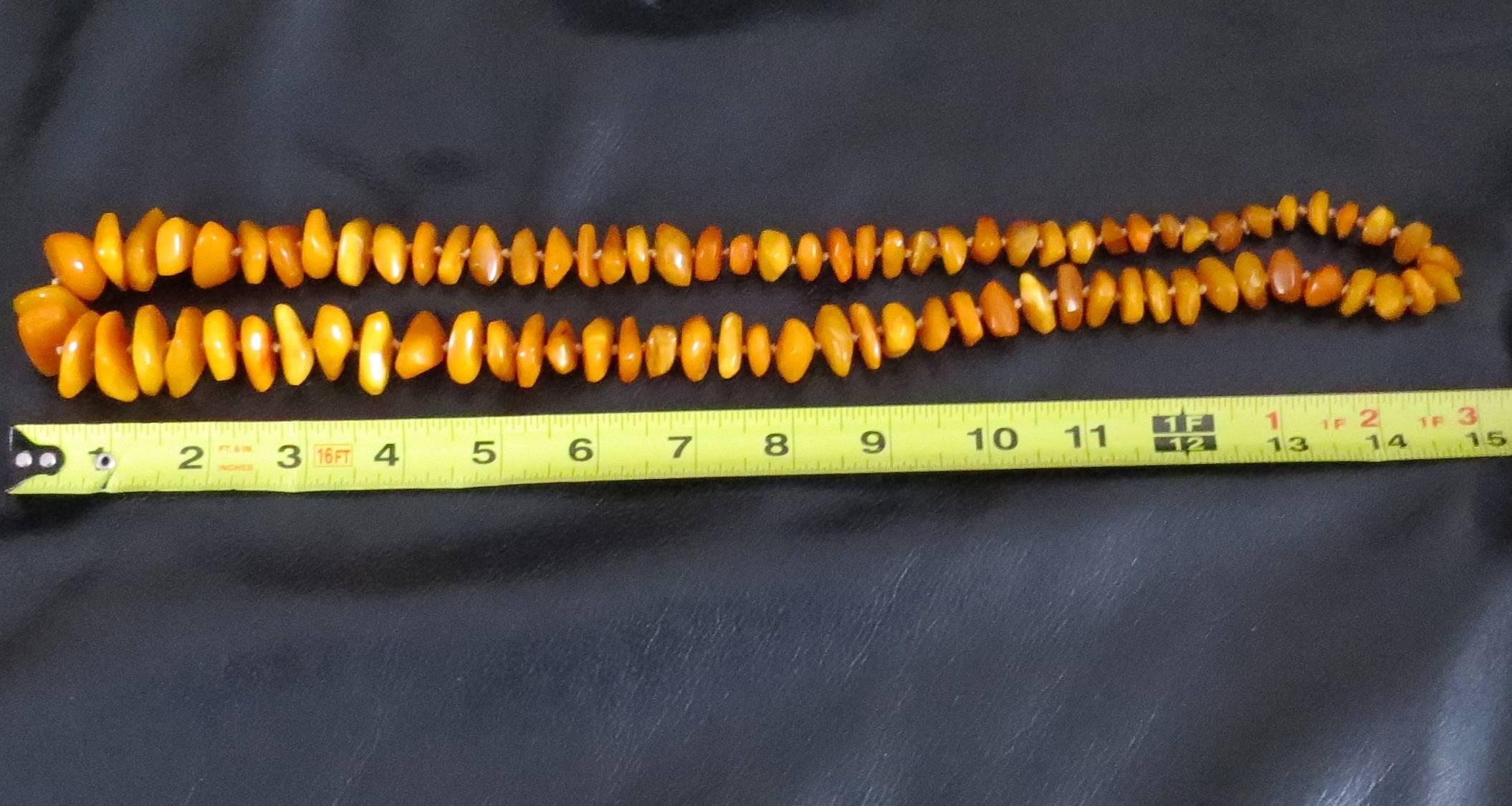 Natural Baltic Butterscotch Egg Yolk Amber Necklace‏ In Good Condition In Hamilton, Ontario