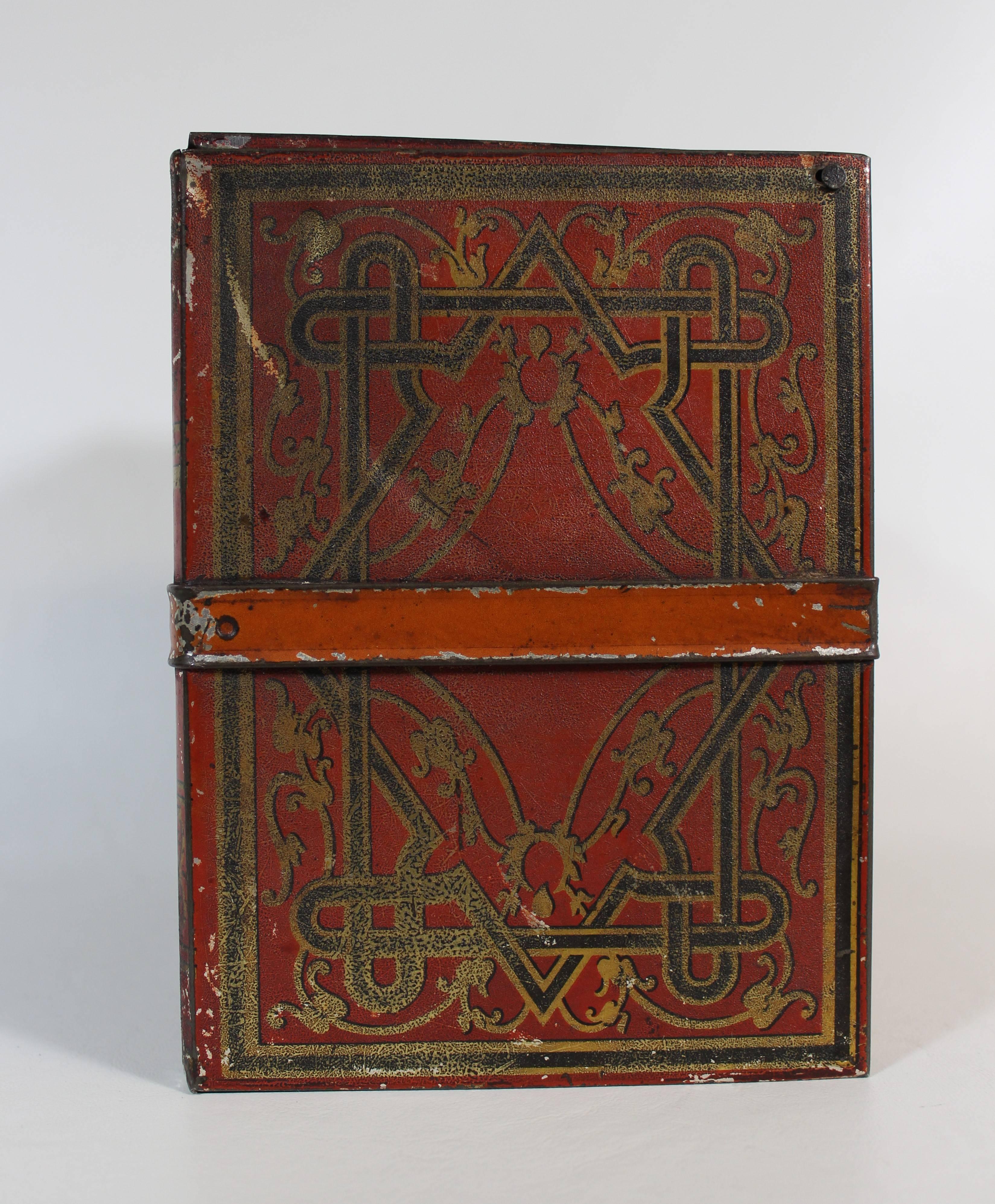 huntley and palmers biscuit tins