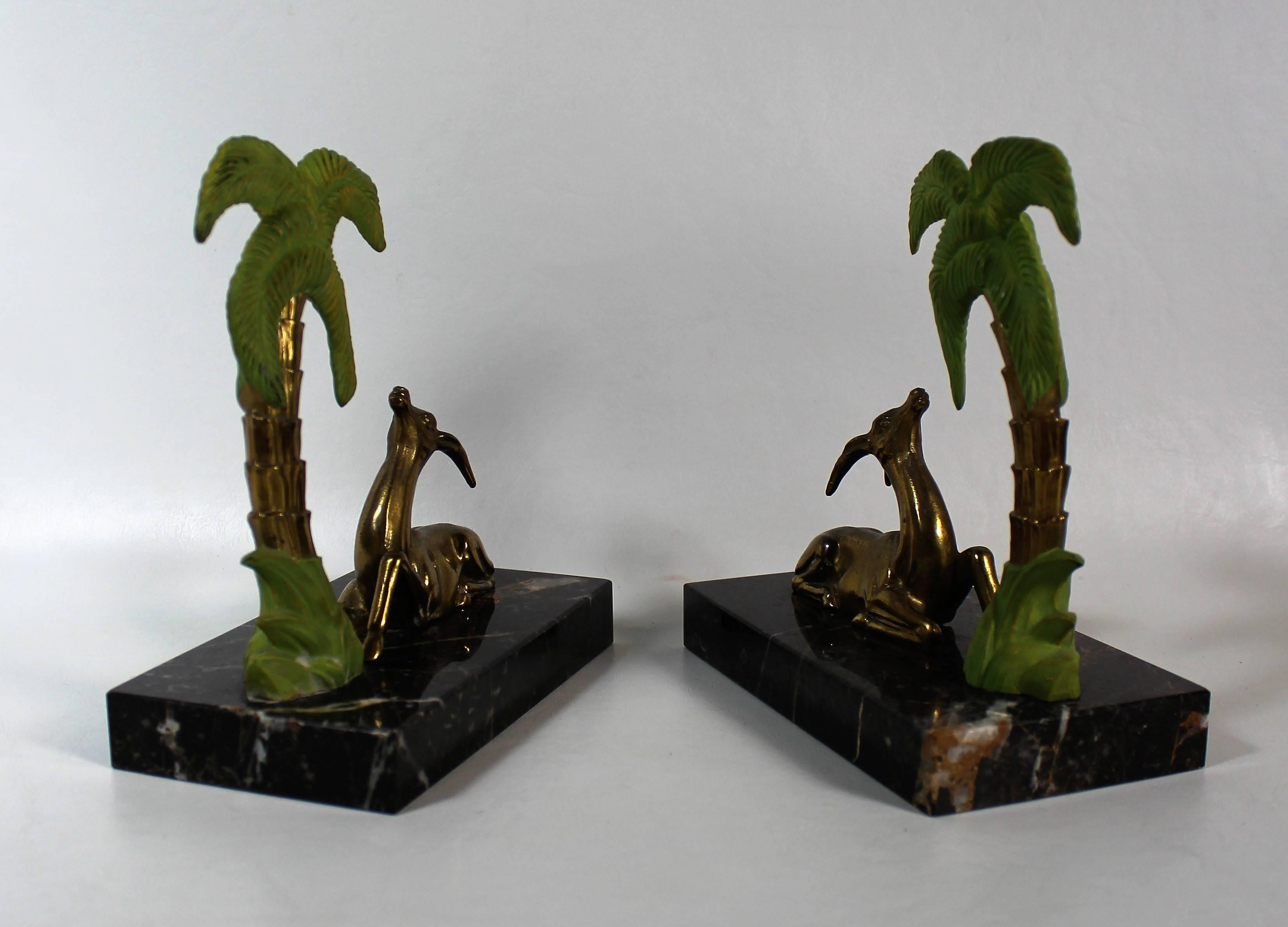 French Art Deco Antelope Bookends In Good Condition In Hamilton, Ontario