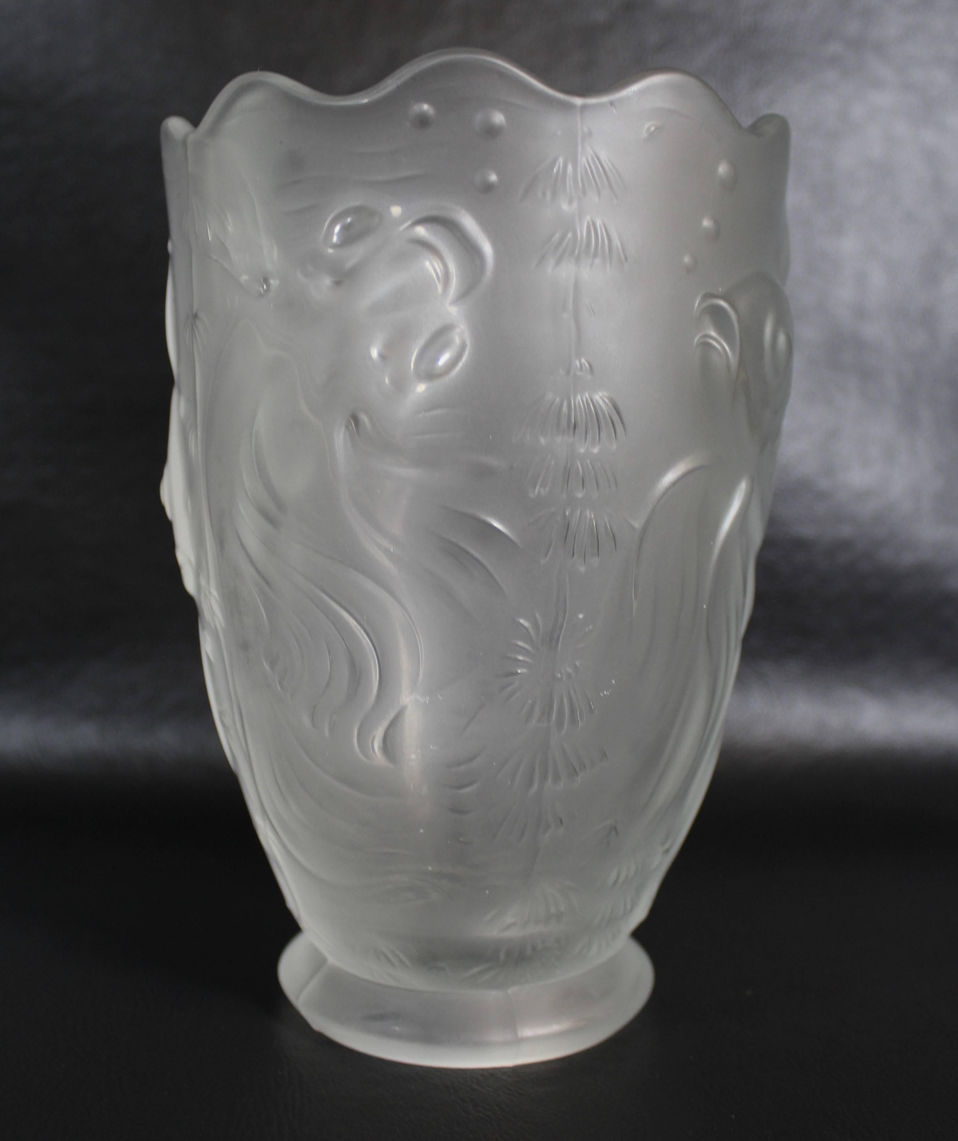 French Art Deco Verlys Goldfish Vase In Excellent Condition In Hamilton, Ontario