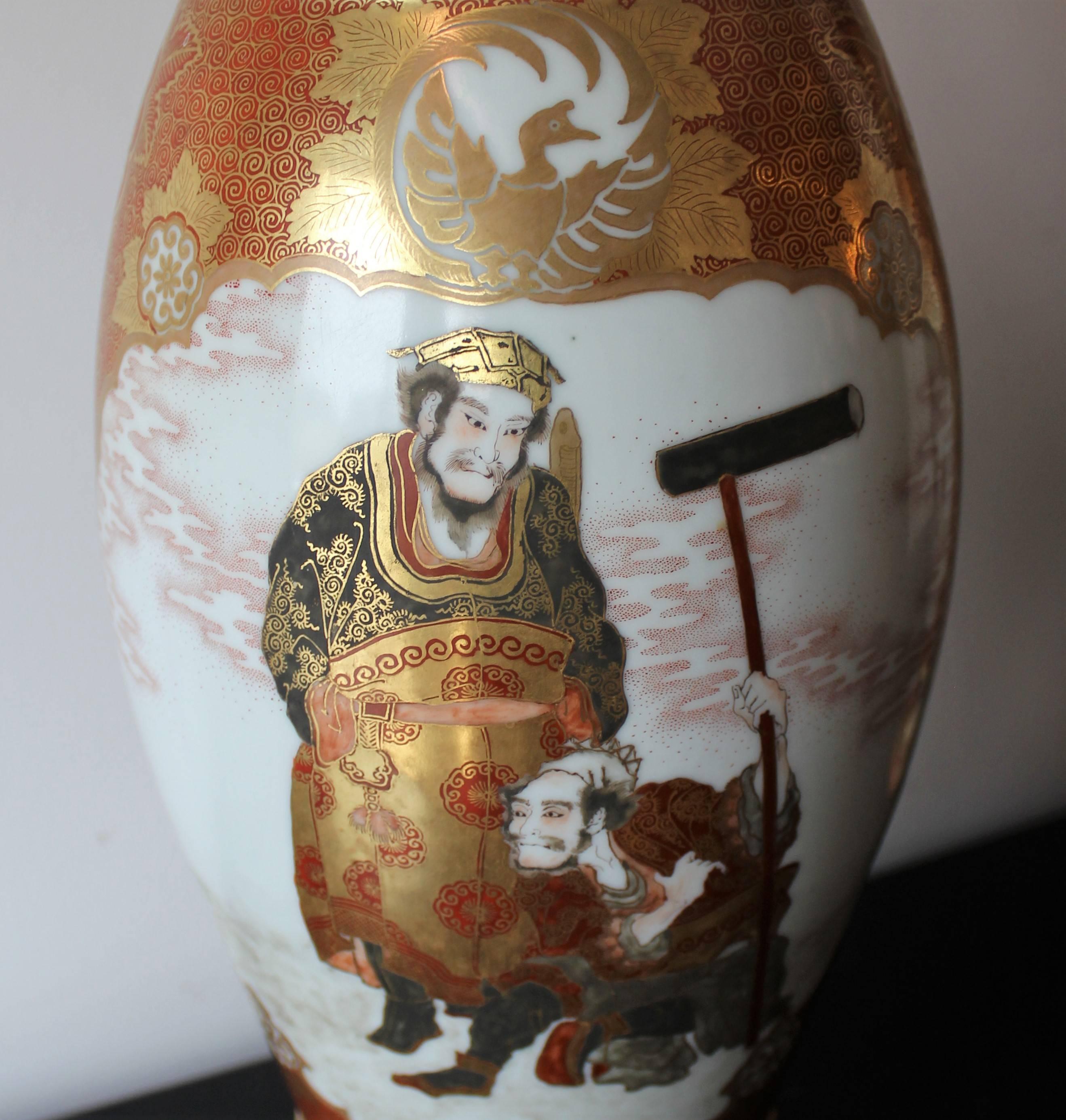 19th Century Pair of Japanese Porcelain Meiji Period Dai Nippon Kutani Vases
