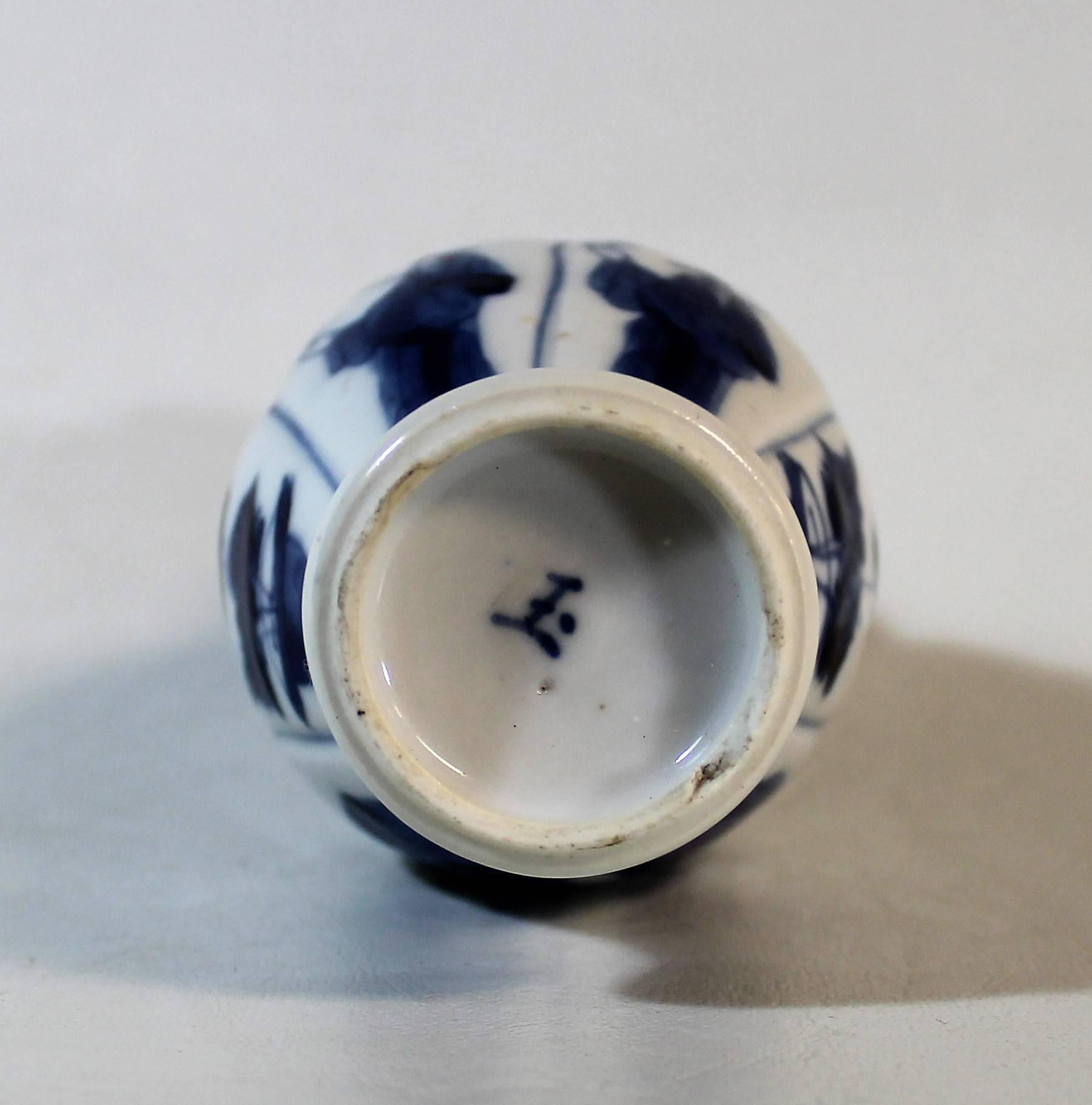 Boîte à thé en porcelaine chinoise du 19ème siècle avec couvercle en argent sterling néerlandais en vente 1