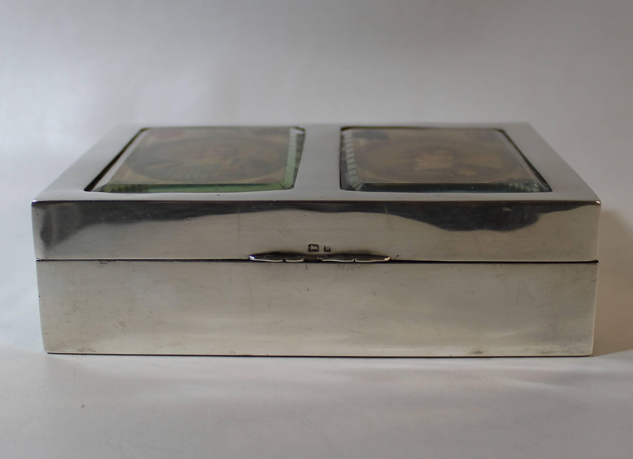 Edwardian English Sterling Silver Playing Cards Box by Walter H. Wilson In Fair Condition In Hamilton, Ontario