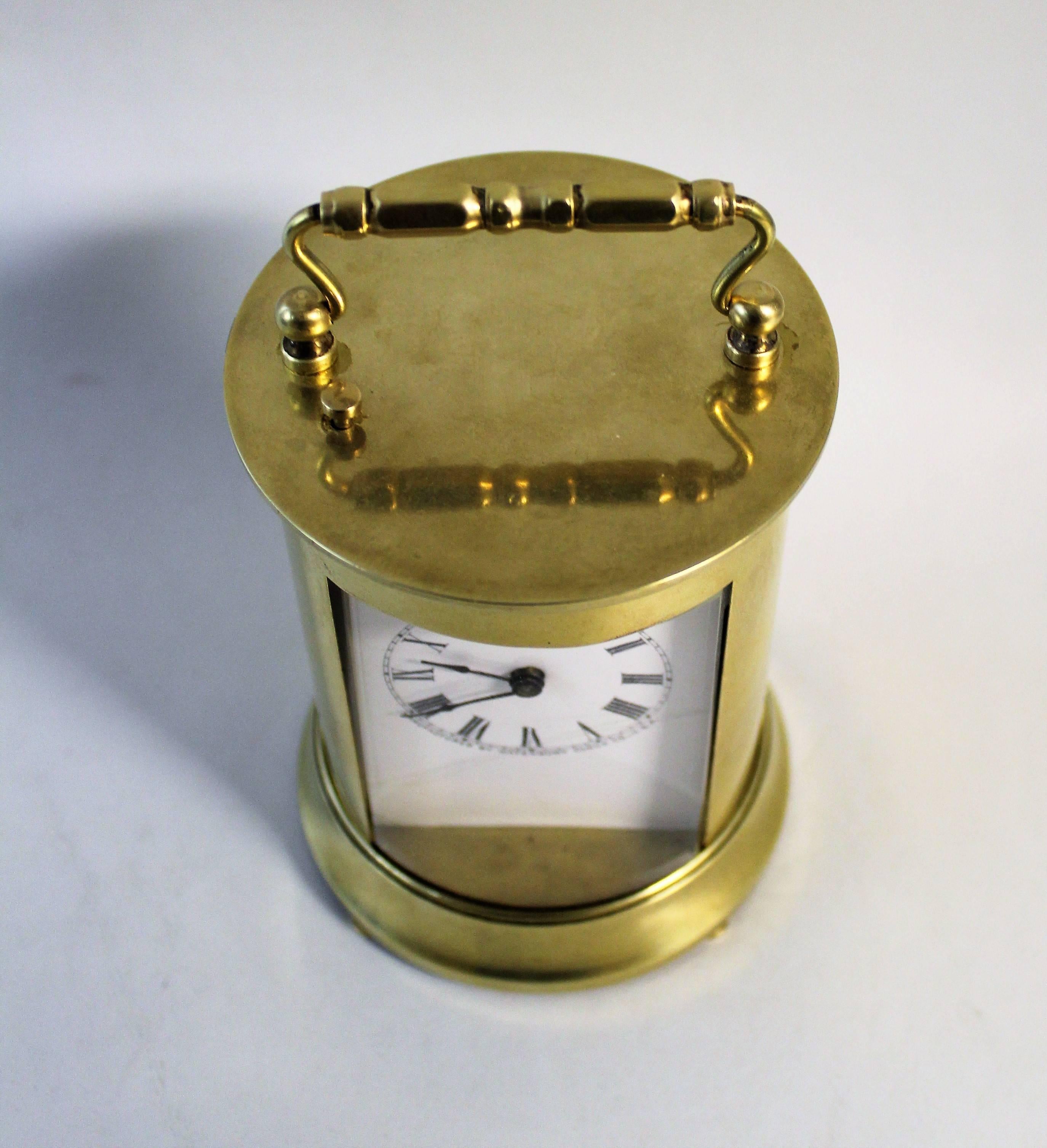 Reiseuhr des 19. Jahrhunderts von Waterbury Clock Co., USA im Angebot 1