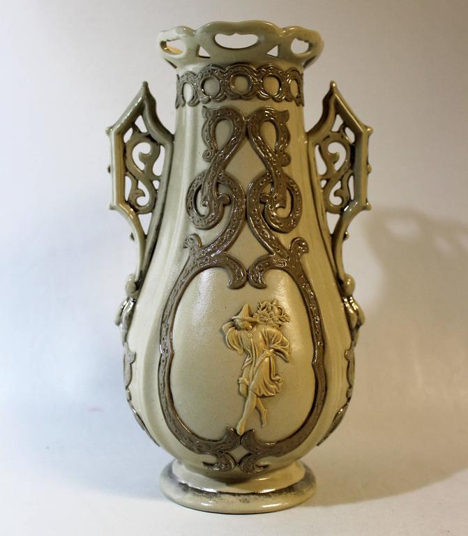 19th Century Villeroy and Boch Parian Vase For Sale at 1stDibs