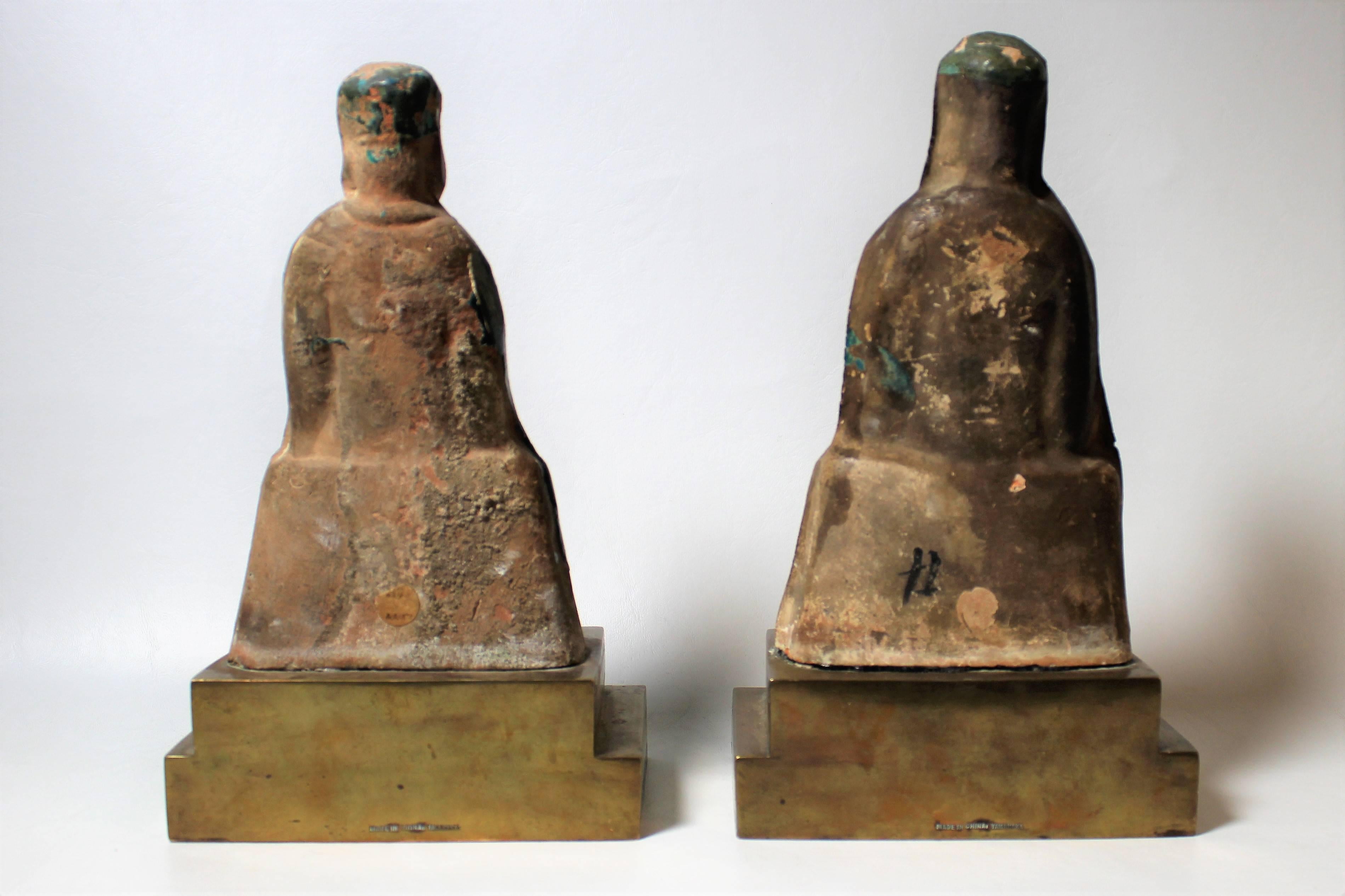 Pair of Chinese Ming Dynasty Ceramic Sculptures of Confucius In Fair Condition In Hamilton, Ontario