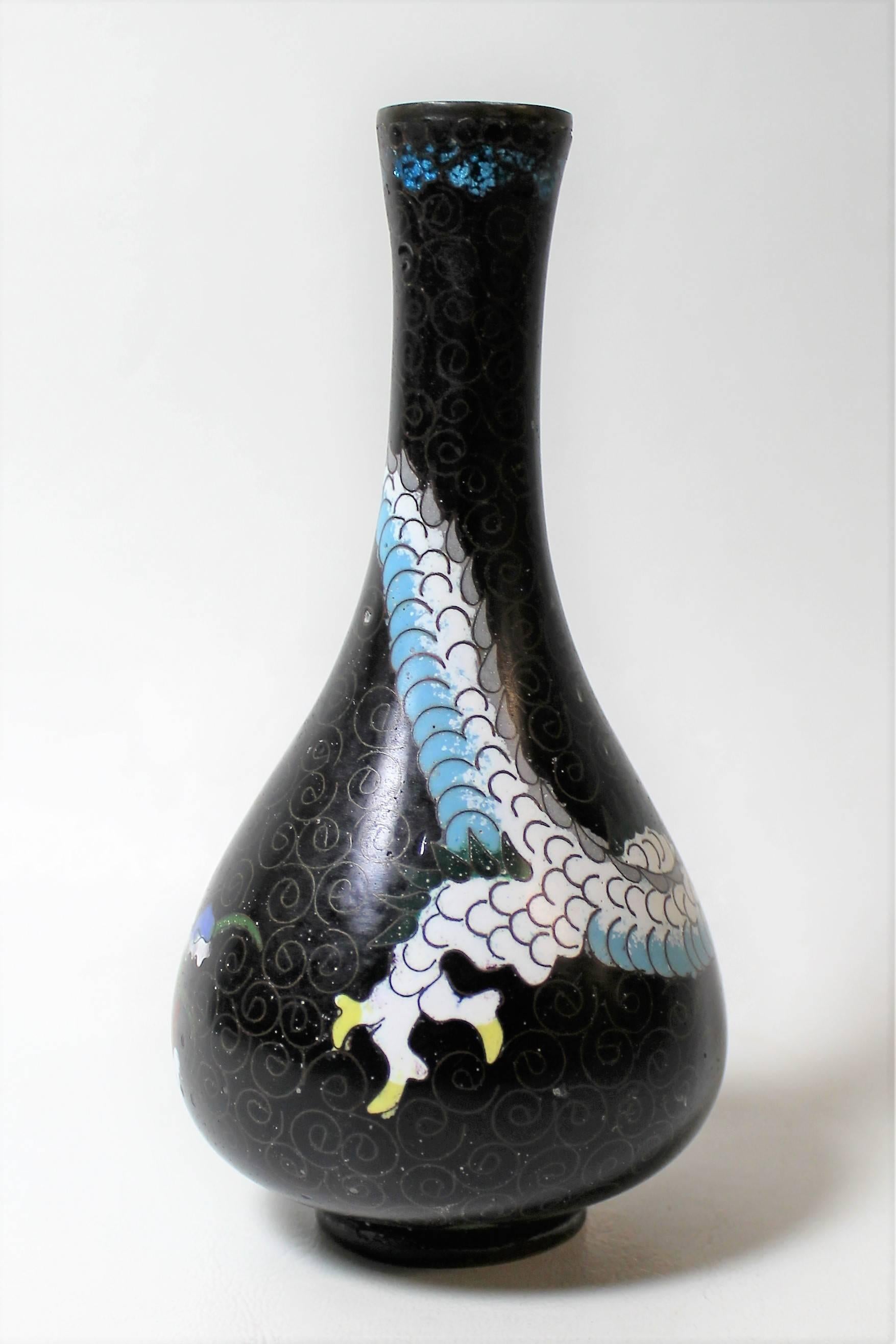Cloissoné Japanese Meiji Period Cloisonne Dragon Vase
