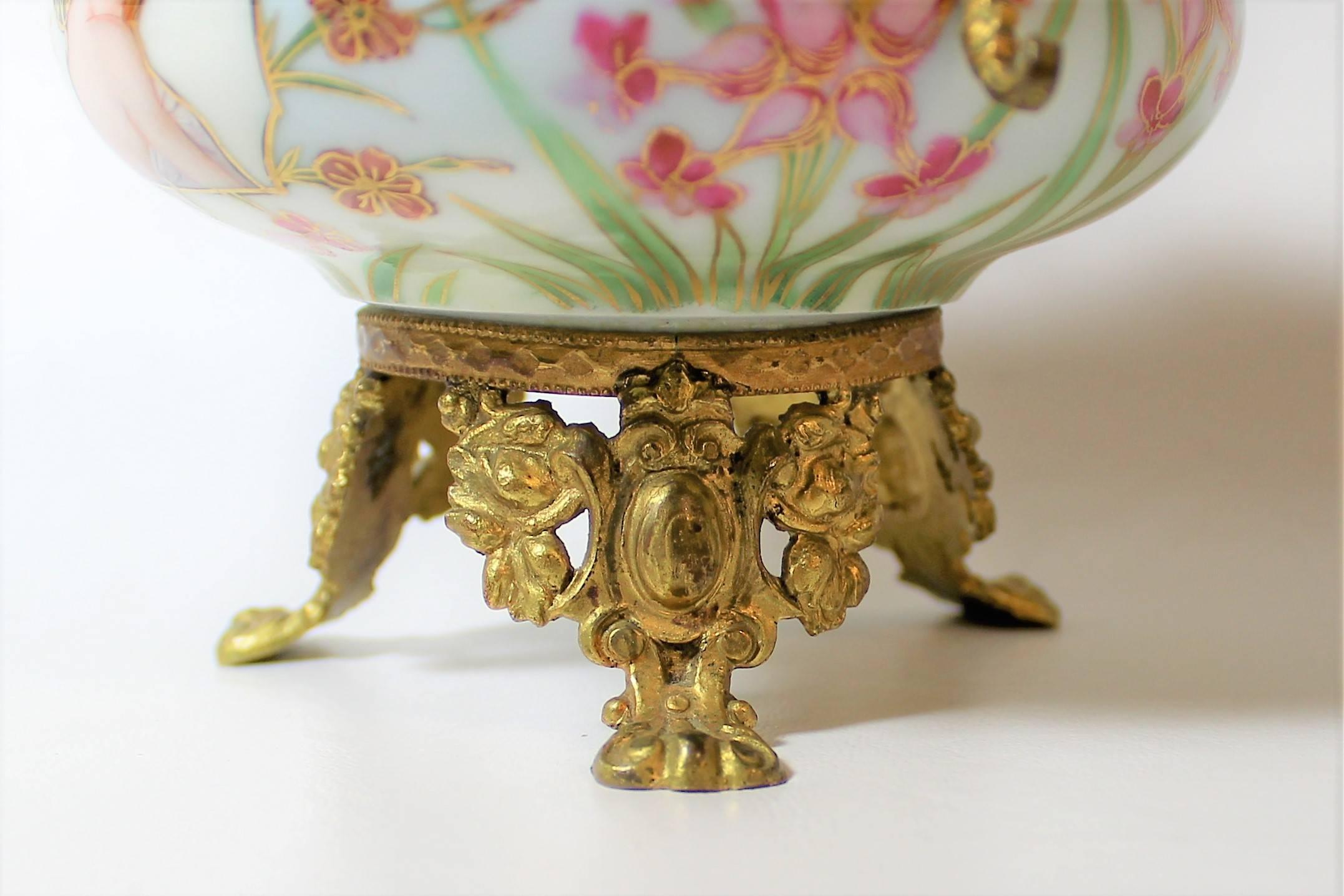 Art Nouveau French Porcelain Ormolu-Mounted Urn For Sale 3