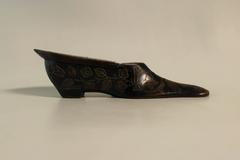 Georgian Carved Wood Shoe Souvenir Snuff Box