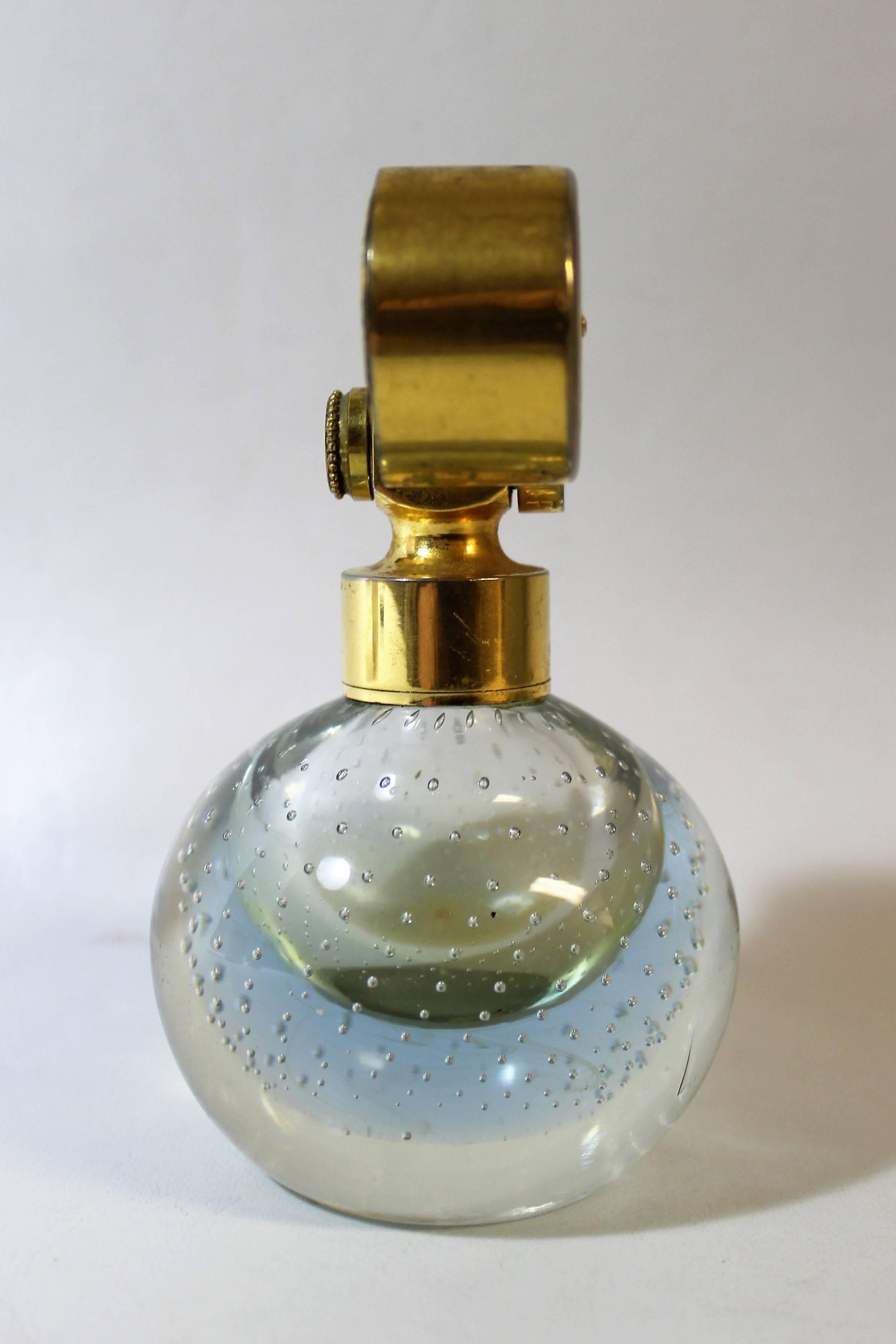 Vaporisateur de parfum français Marcel Franck avec flacon à bulles contrôlées en verre d'art.