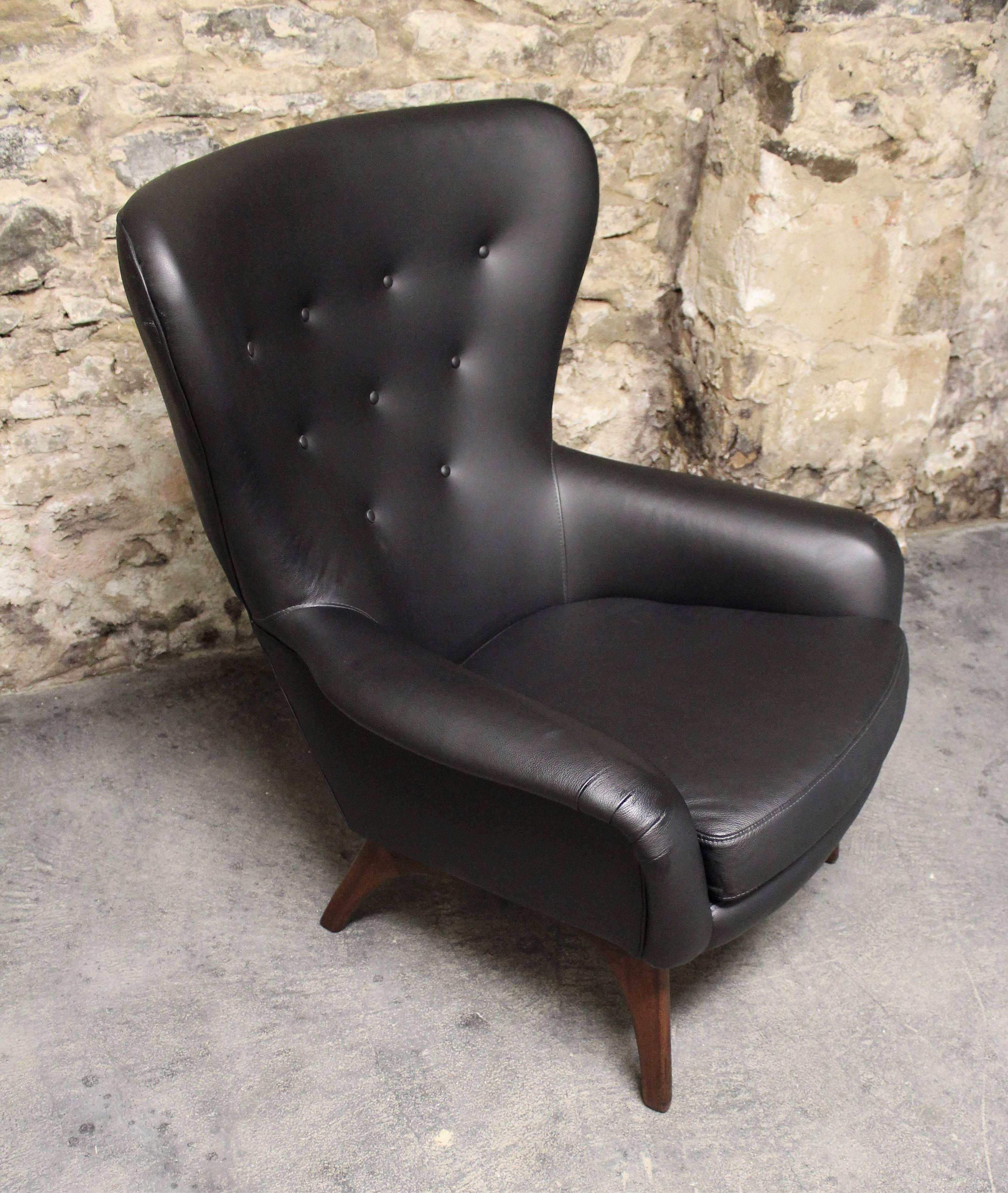 Adrian Pearsall Attributed Wingback Lounge Chair In Excellent Condition In Hamilton, Ontario