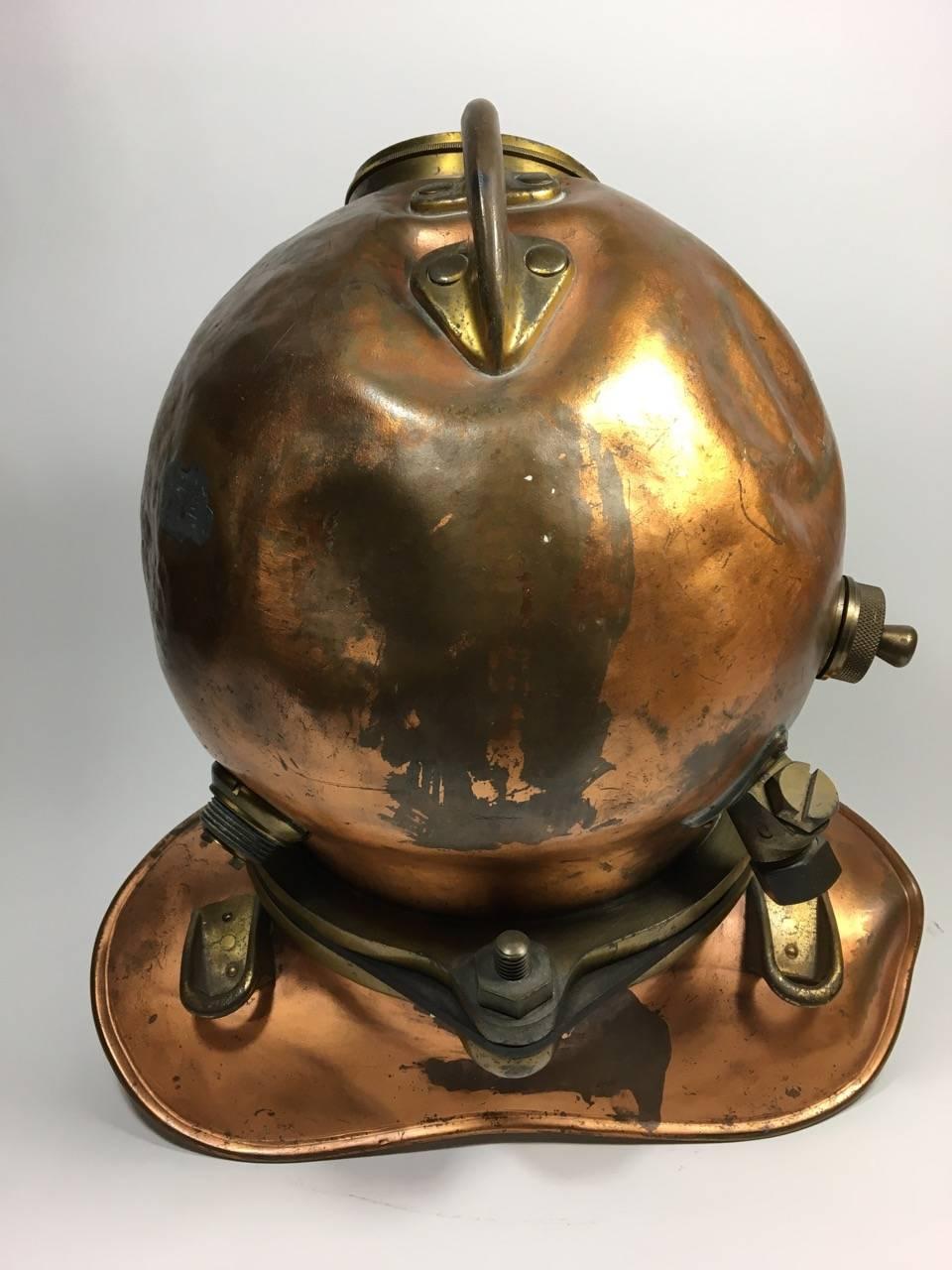 Draeger Scuba Diving Helmet In Good Condition In Hamilton, Ontario