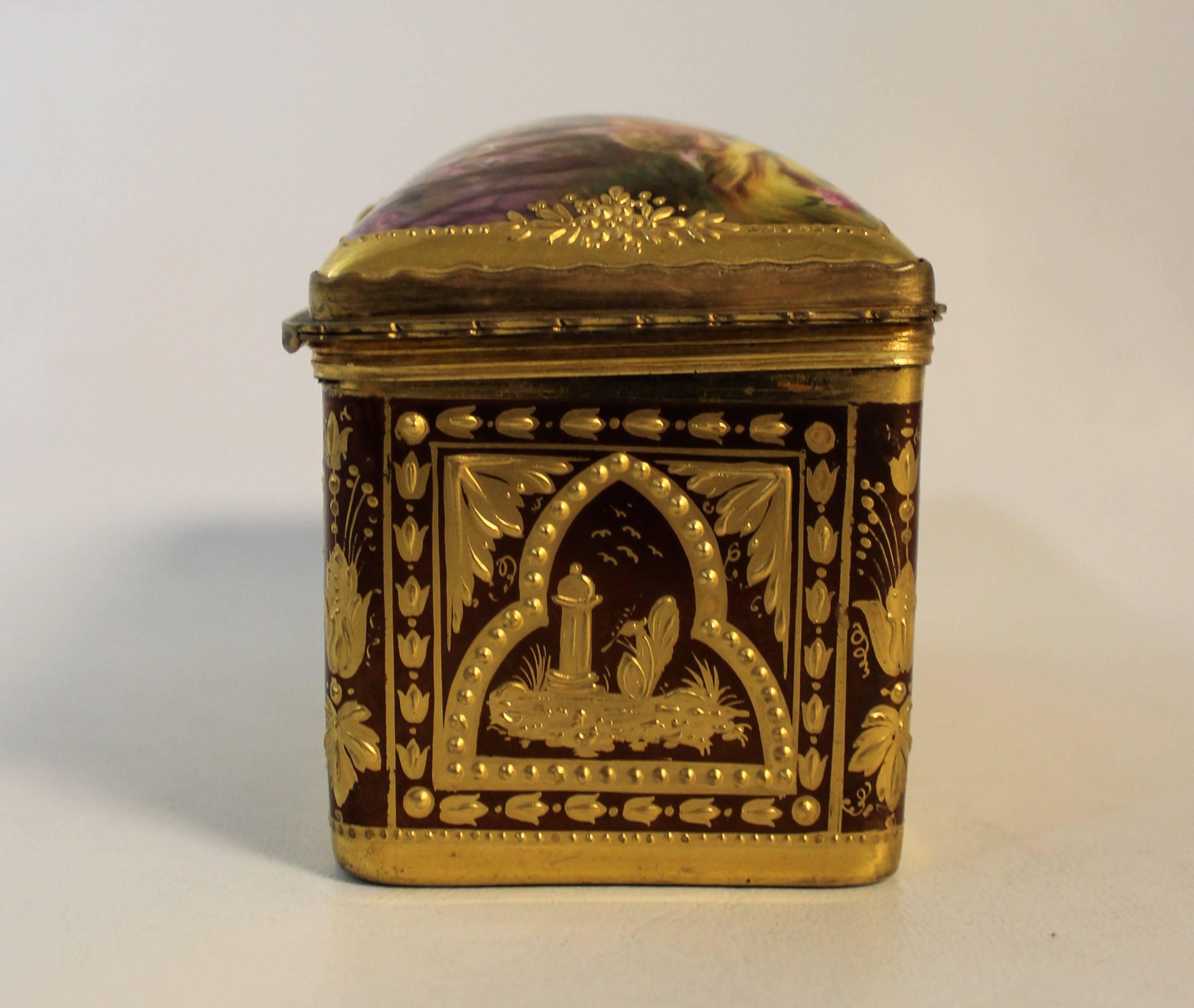 Porcelain Gilt Box Signed 'Wagner' For Sale 1