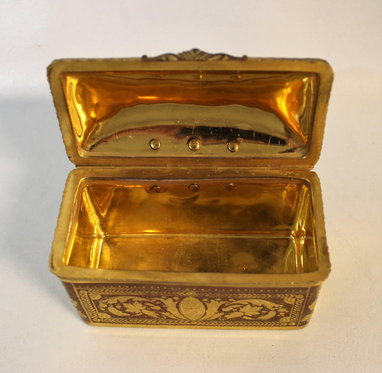 Porcelain Gilt Box Signed 'Wagner' For Sale at 1stDibs