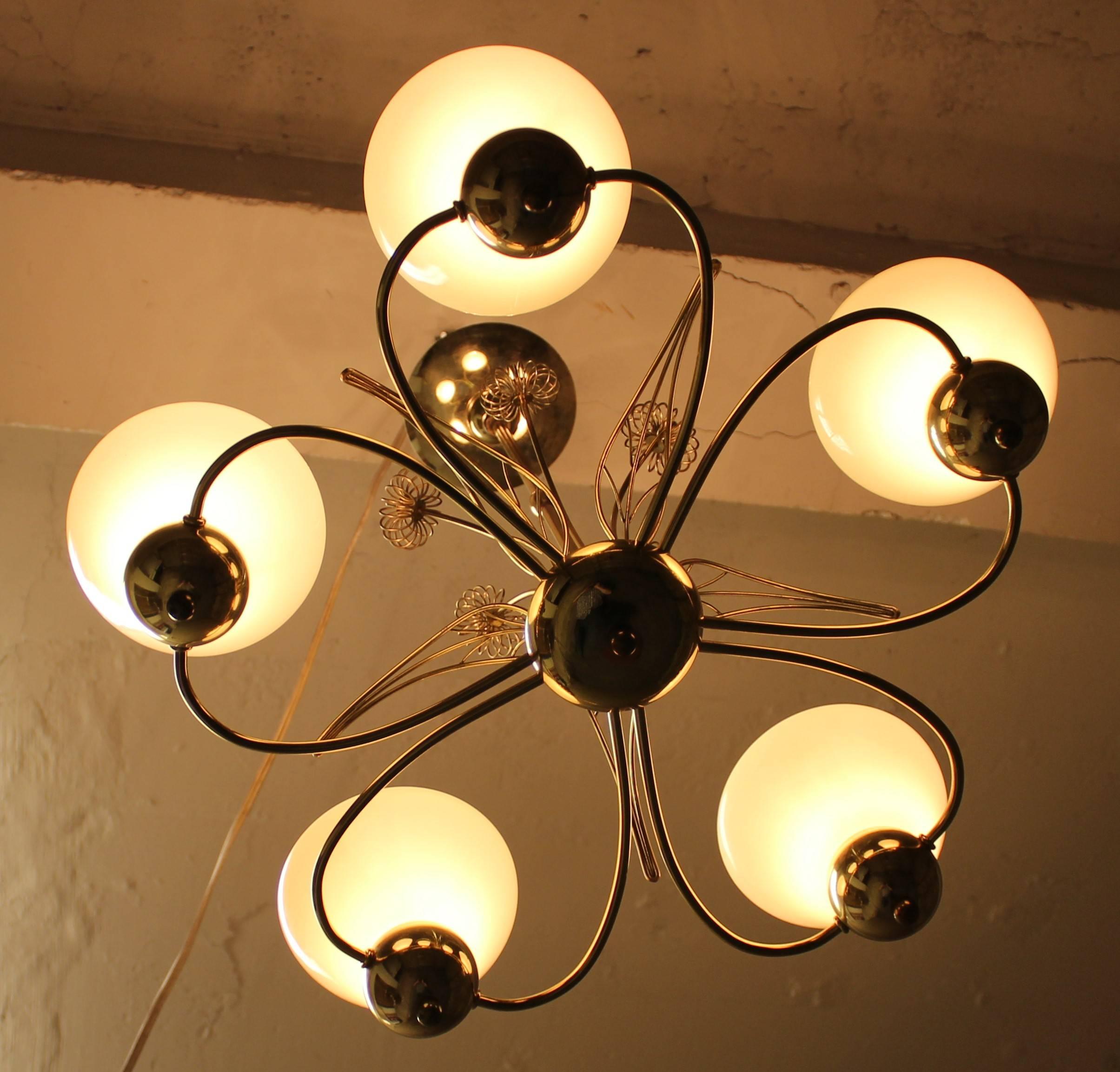 Paavo Tynell Chandelier In Good Condition In Hamilton, Ontario