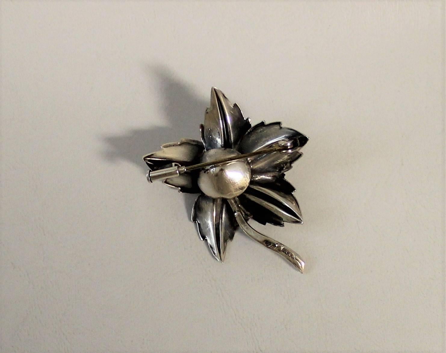 Scandinavian Modern Ge-Kå Smycken Swedish Sterling Silver Modernist Brooch Pin