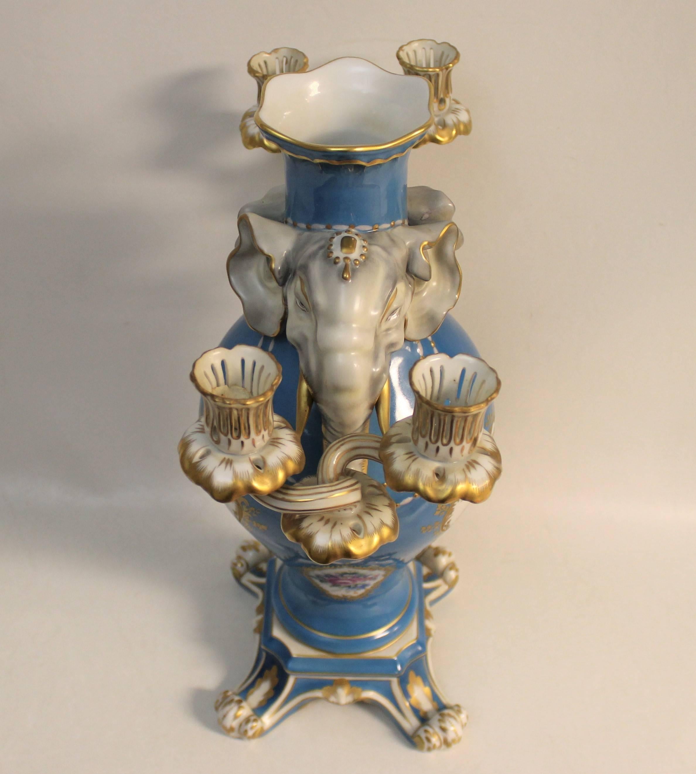 Herend Porcelain Candelabra Centrepiece In Good Condition For Sale In Hamilton, Ontario