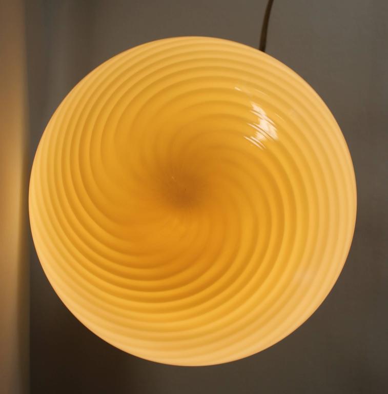 Vetri Murano swirl lamp.

Handblown Vetri Murano lamp with swirl shade.

