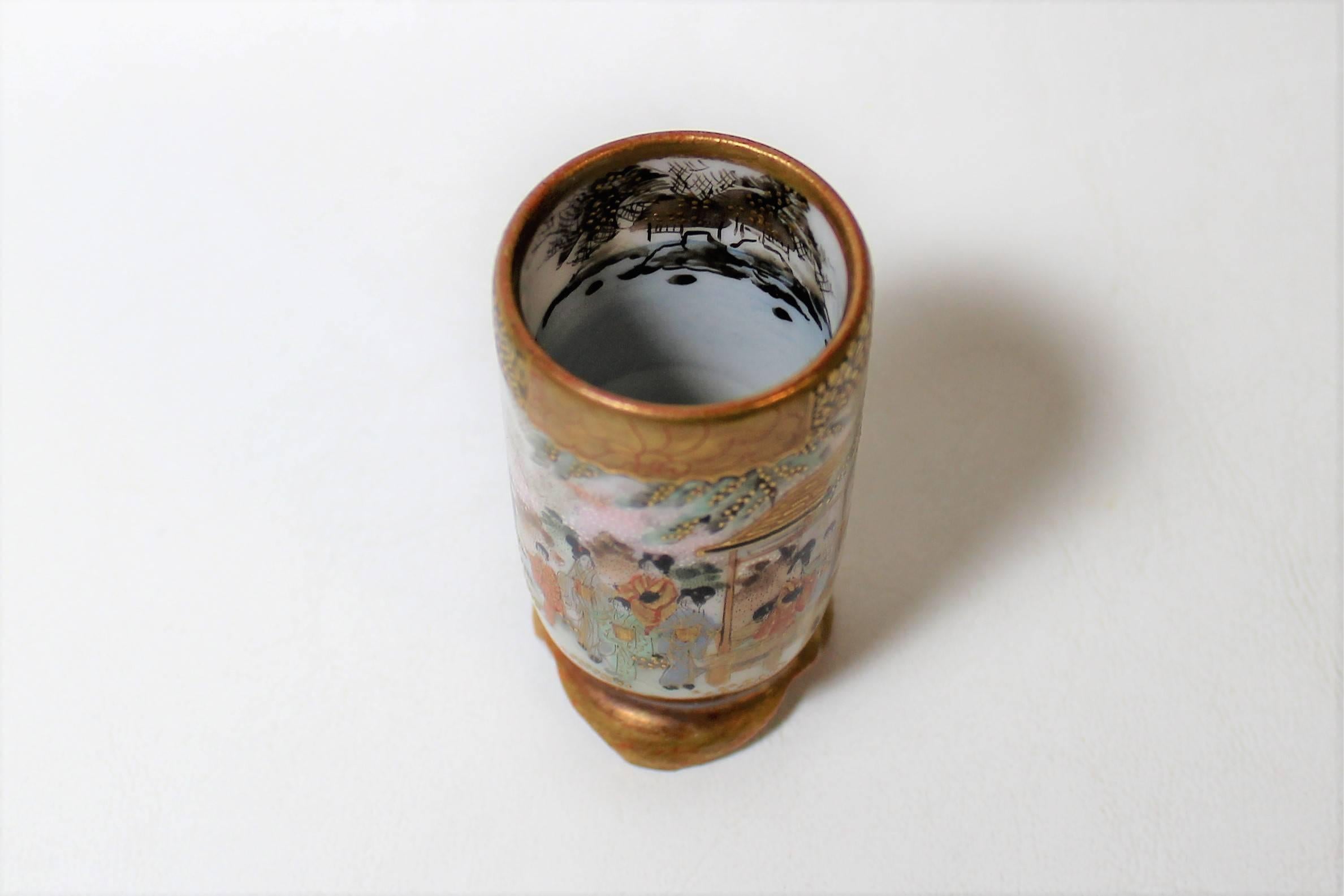 Japanese Meiji Period Porcelain Vase 3