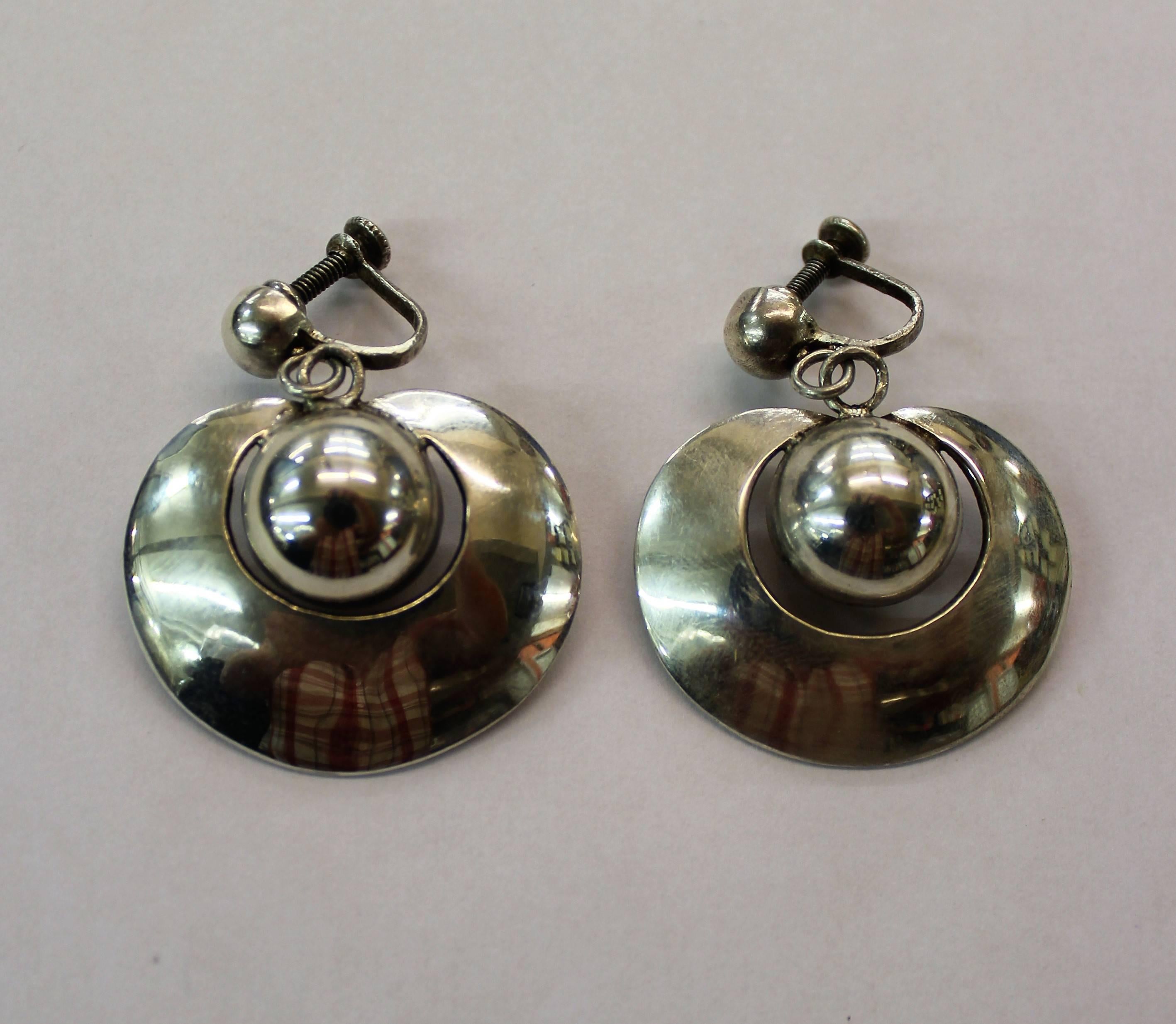 Pair of William Spratling Sterling Silver Earrings In Good Condition In Hamilton, Ontario