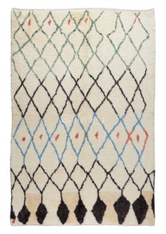 Tapis Beni Ourain personnalisé, tapis marocain moderne noué à la main en laine organique