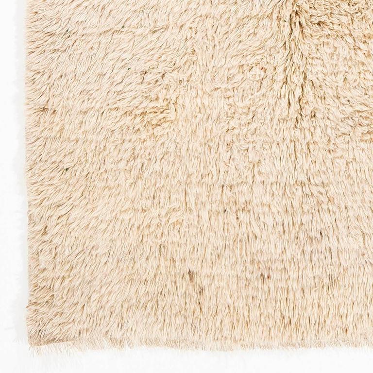 Minimalist Pile Natural Wool Rug For At 1stdibs Minimalist Pile Natural Wool Rug