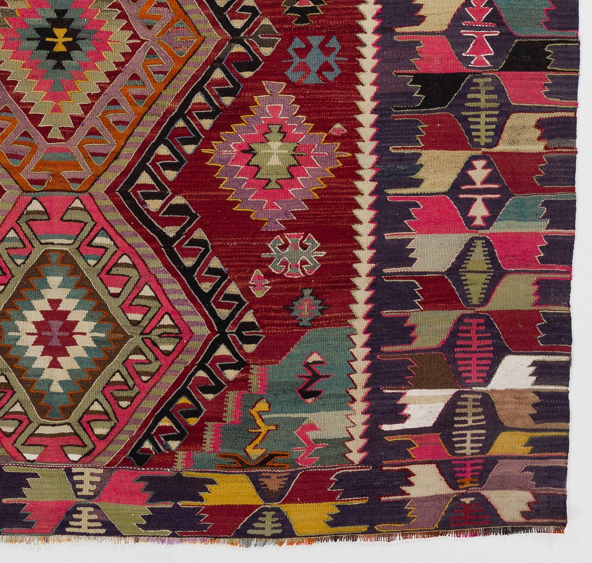 Hand-Woven Dazzling Vintage Anatolian Kilim, Flat-Weave Rug
