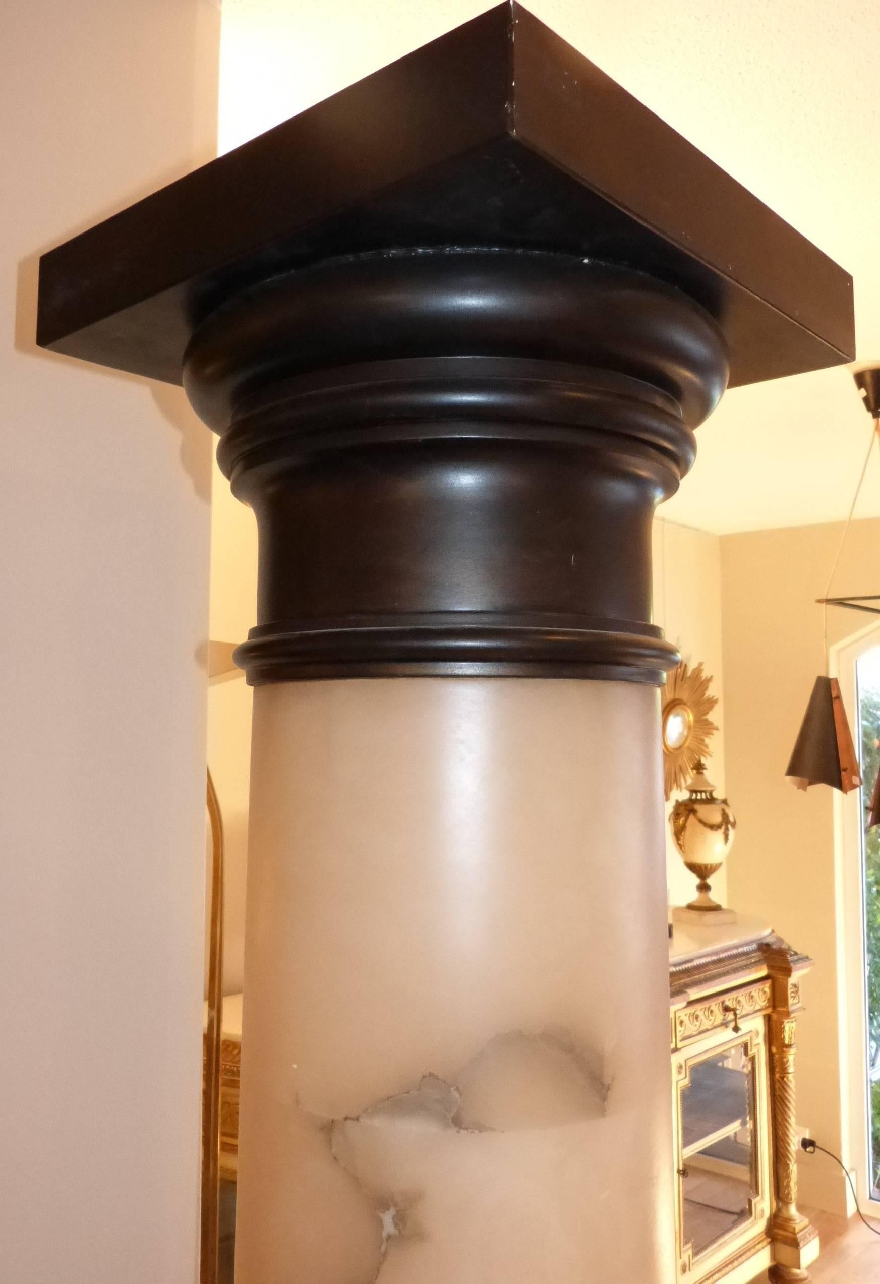 Alabaster Column with Base and Top in Painted Stucco circa 1970 For Sale 1